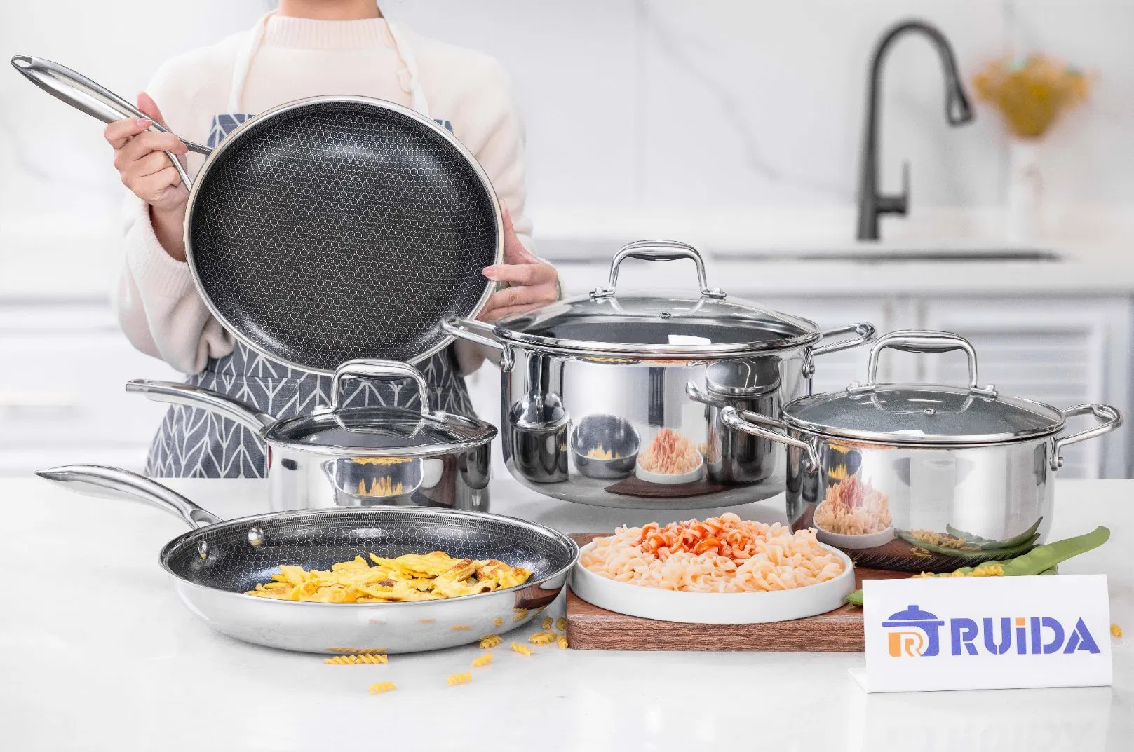 New Products High Quality Tri-Ply Stainless Steel Non-Stick Cookware with Honeycomb Coating