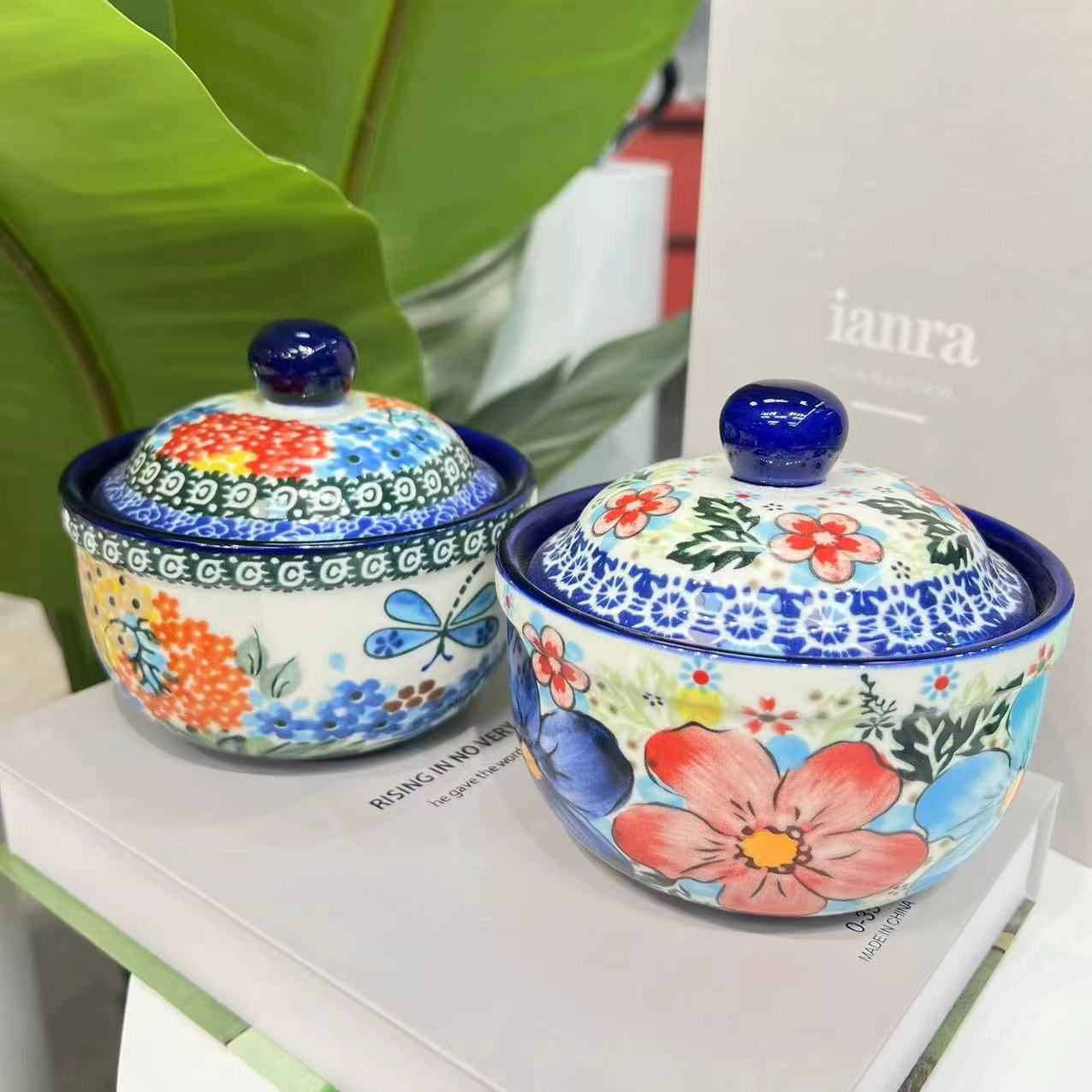 Ceramic Hand-painted Stew Pot Suitable For Family Gatherings Gifts Hotel And So On Eco-friendly Design Big Capacity