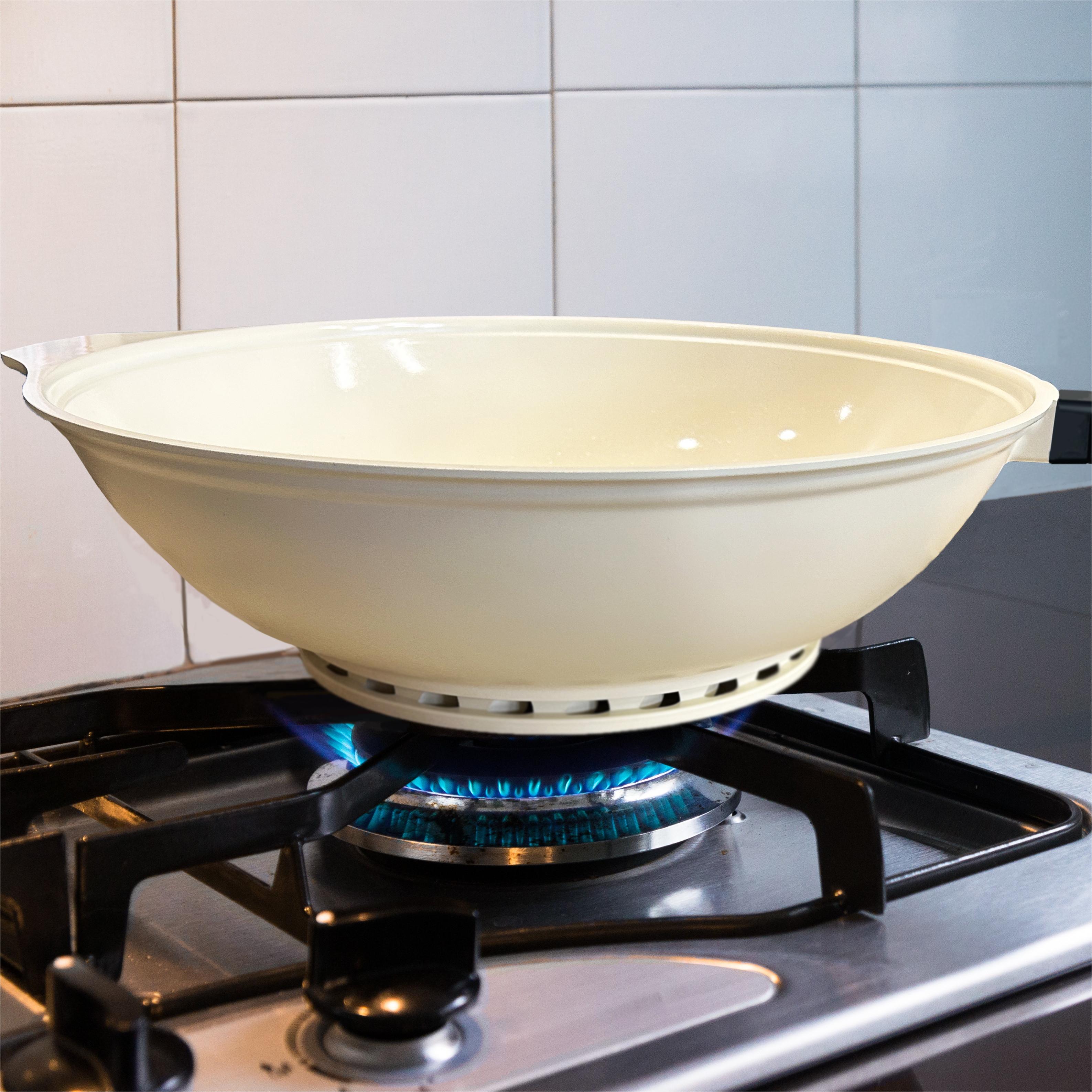 Innovative Aluminum Frying Pan Nonstick Wok Patented Quick Cook Design for Effortless Stir-Frying