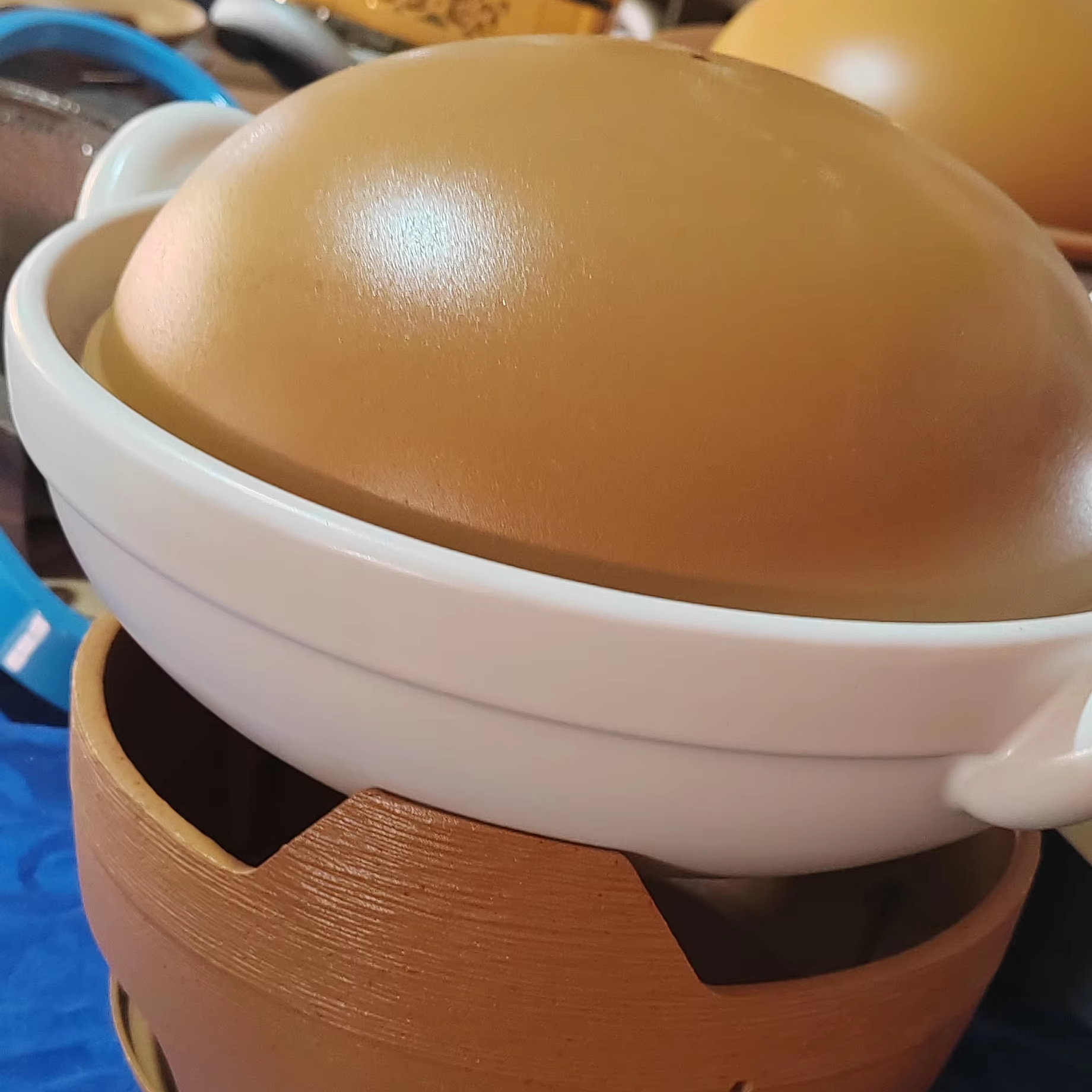 Factory Low-priced Wholesale Customized logo Ceramic Clay Pot Suitable for Cooking Stewed Soup in the Kitchen
