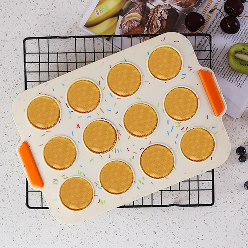Muffin Baking Mold with Reinforced Stainless Steel Frame Inside 12 Cups Non Stick Bakeware Silicone Mini Muffin Cups Cupcake Pan