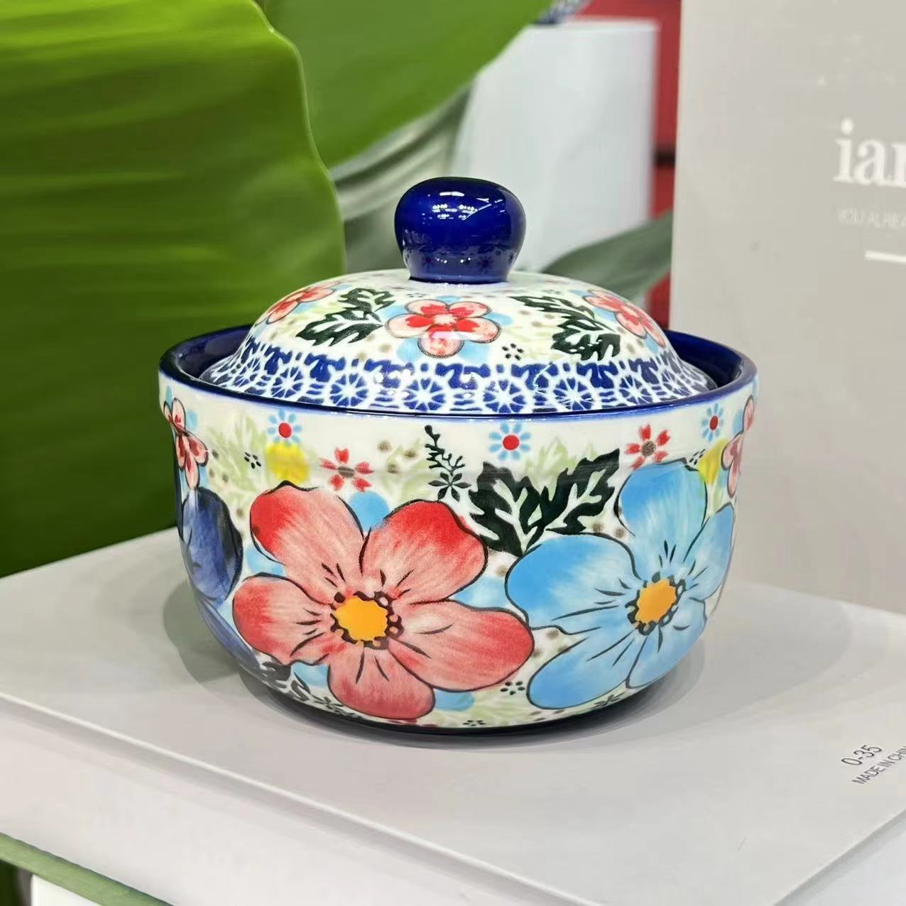 Ceramic Hand-painted Stew Pot Suitable For Family Gatherings Gifts Hotel And So On Eco-friendly Design Big Capacity