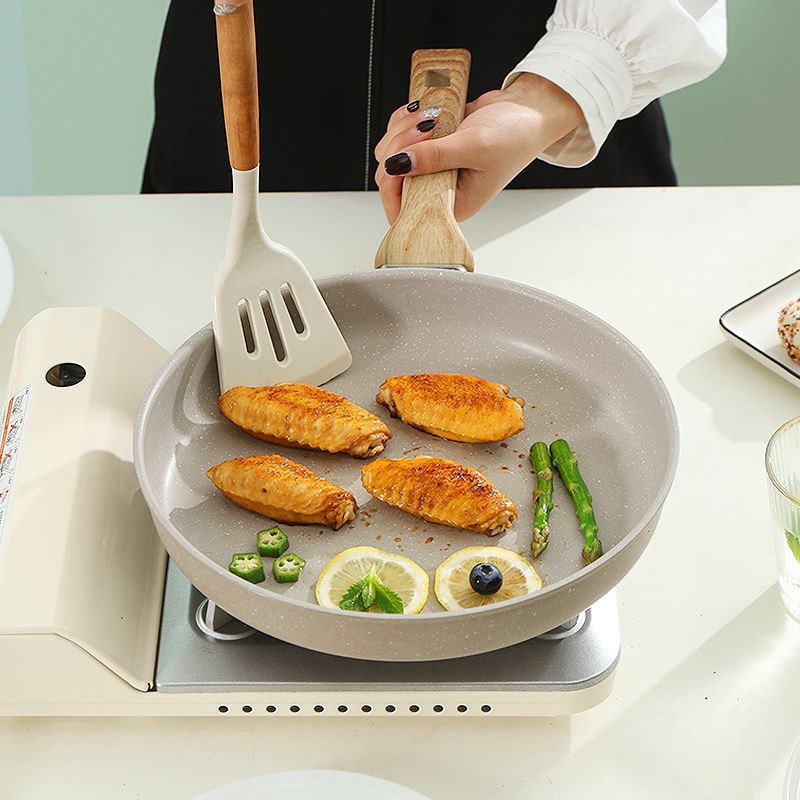 Modern Design 24/28/30cm Cast Aluminum Omelette Pan with Glass Cover Non-Stick Kitchen Cookware Eco-Friendly