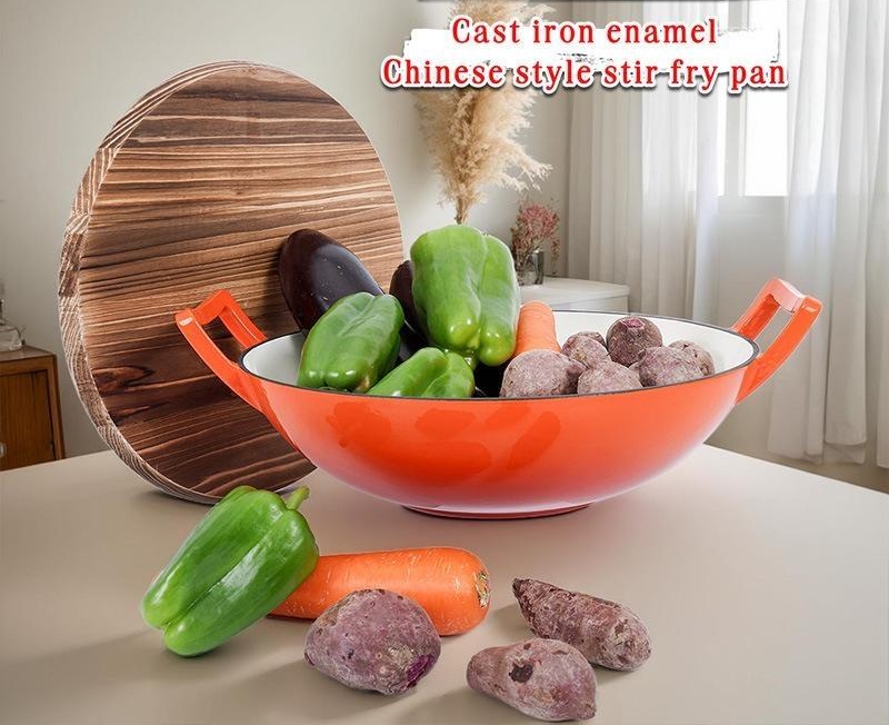 Cast iron enamel wok display 2