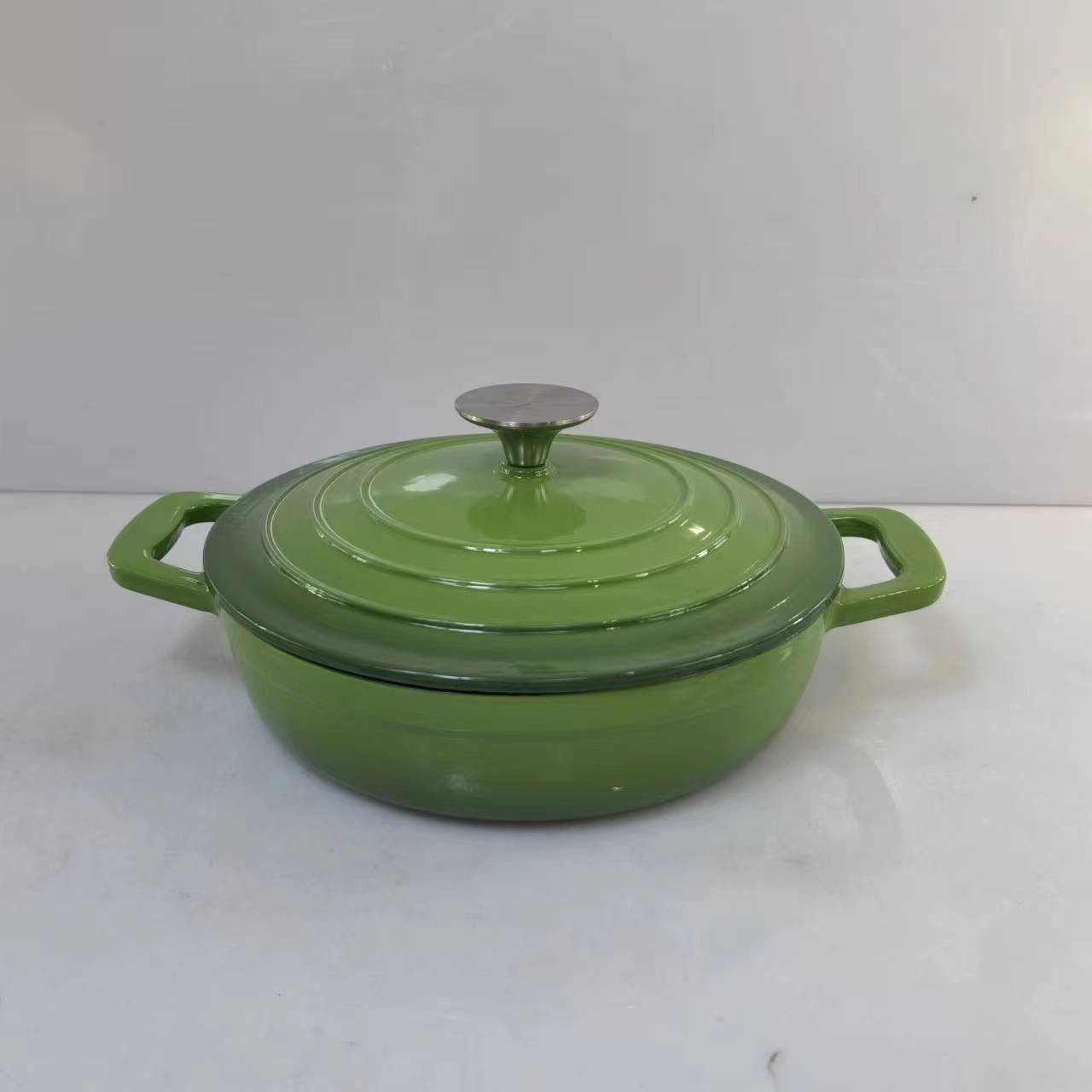 Modern Style Cast Iron Enamel Cookware Set Custom Logo Sustainable Metal with Enameled Coating