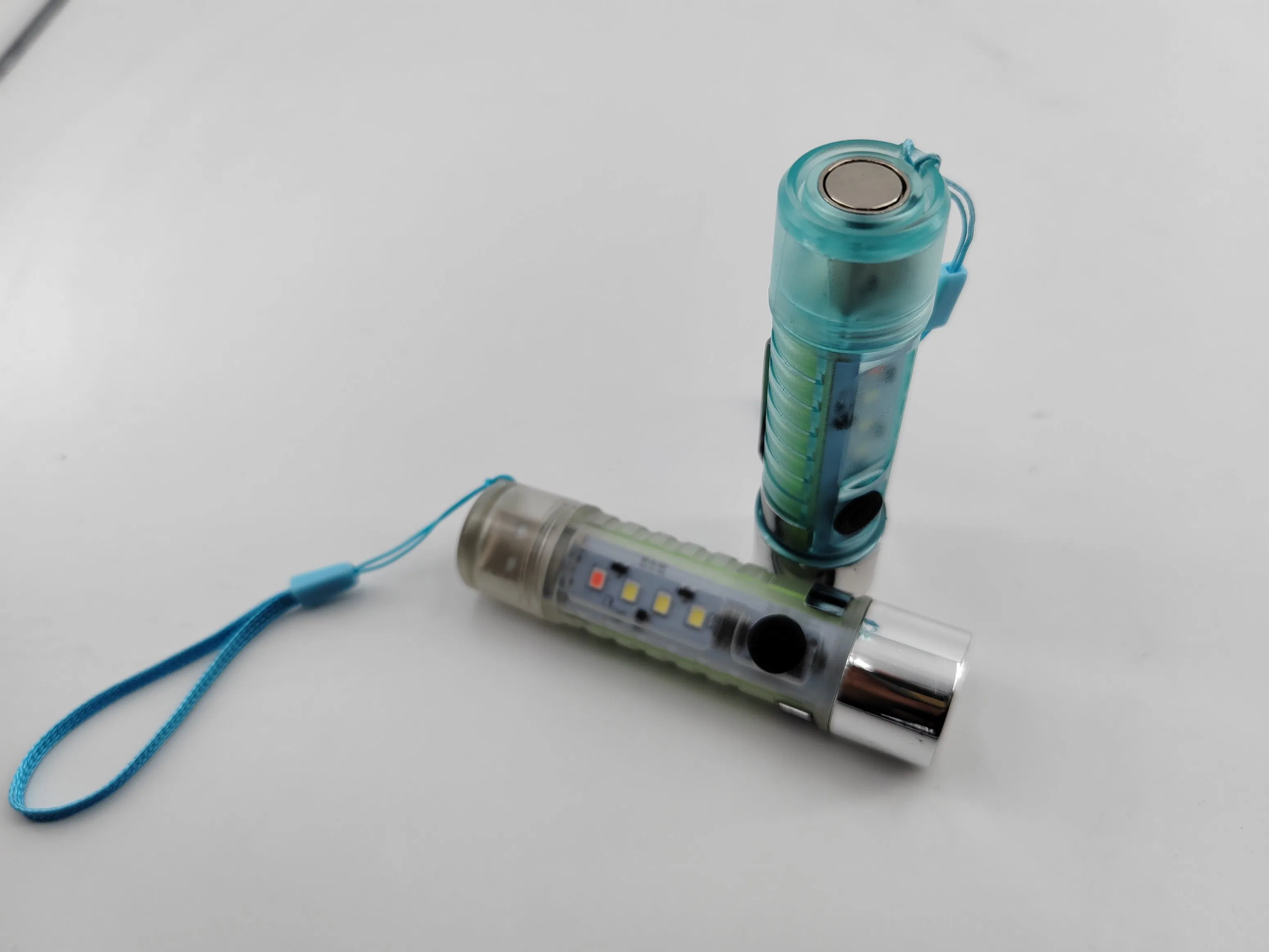 USB Rechargeable 100 Lumen LED Flashlight with Magnetic Base