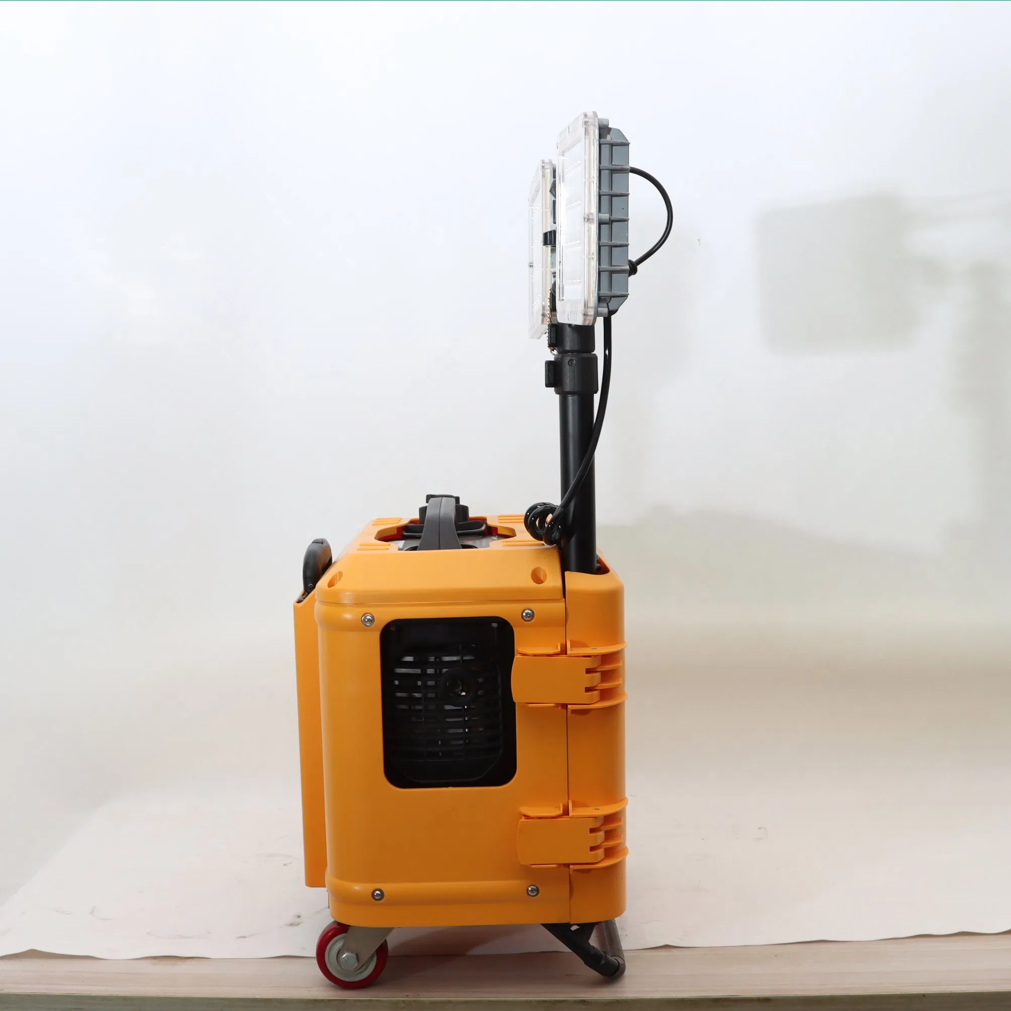 Integrated Multi-Functional Lifting Work Light for Power Generation and Emergency Lighting