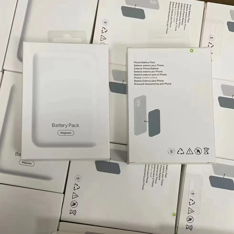 Magnetic Wireless Power Bank 3