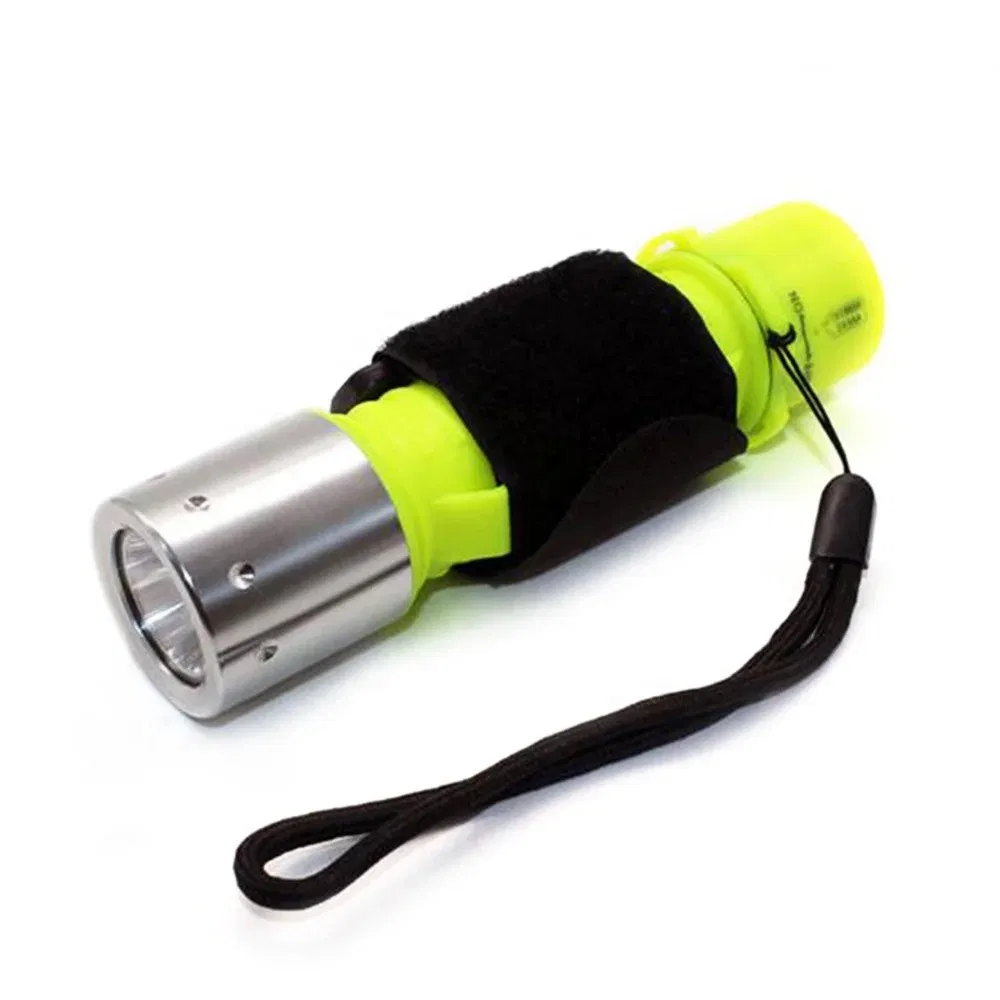 New T6 Rechargeable Super Bright LED Submarine Waterproof Underwater Diving LED Flashlight Torch Light