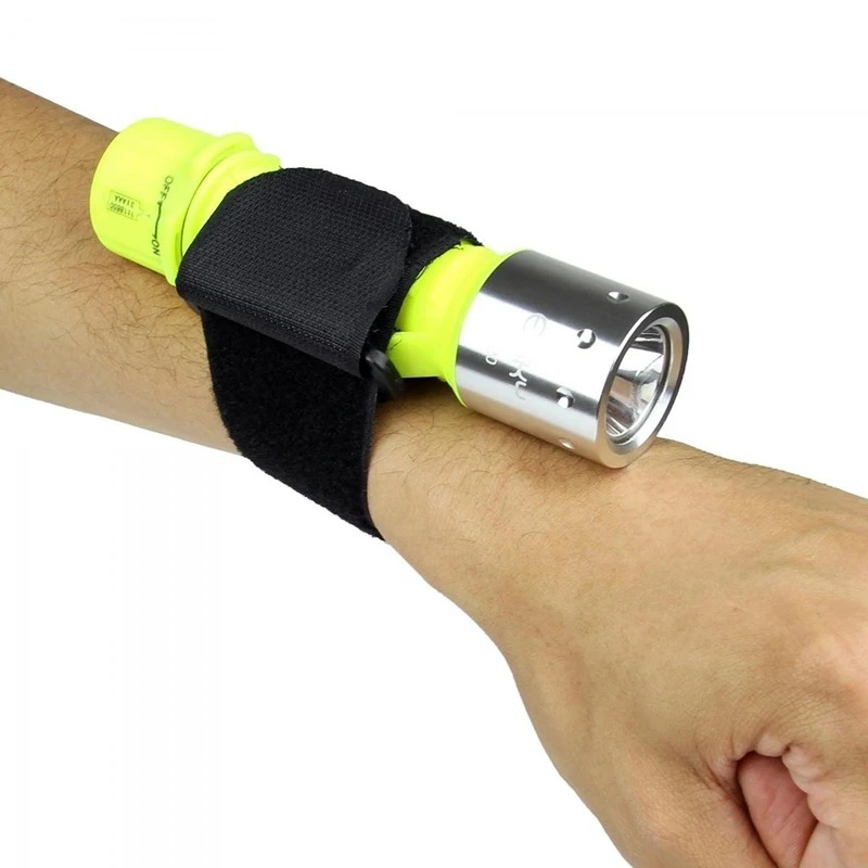 New T6 Rechargeable Super Bright LED Submarine Waterproof Underwater Diving LED Flashlight Torch Light