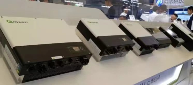 12-15kw Growatt Carton 425/387/178mm China Solar Hybrid Inverter with CE Mod 10-15ktl3-X