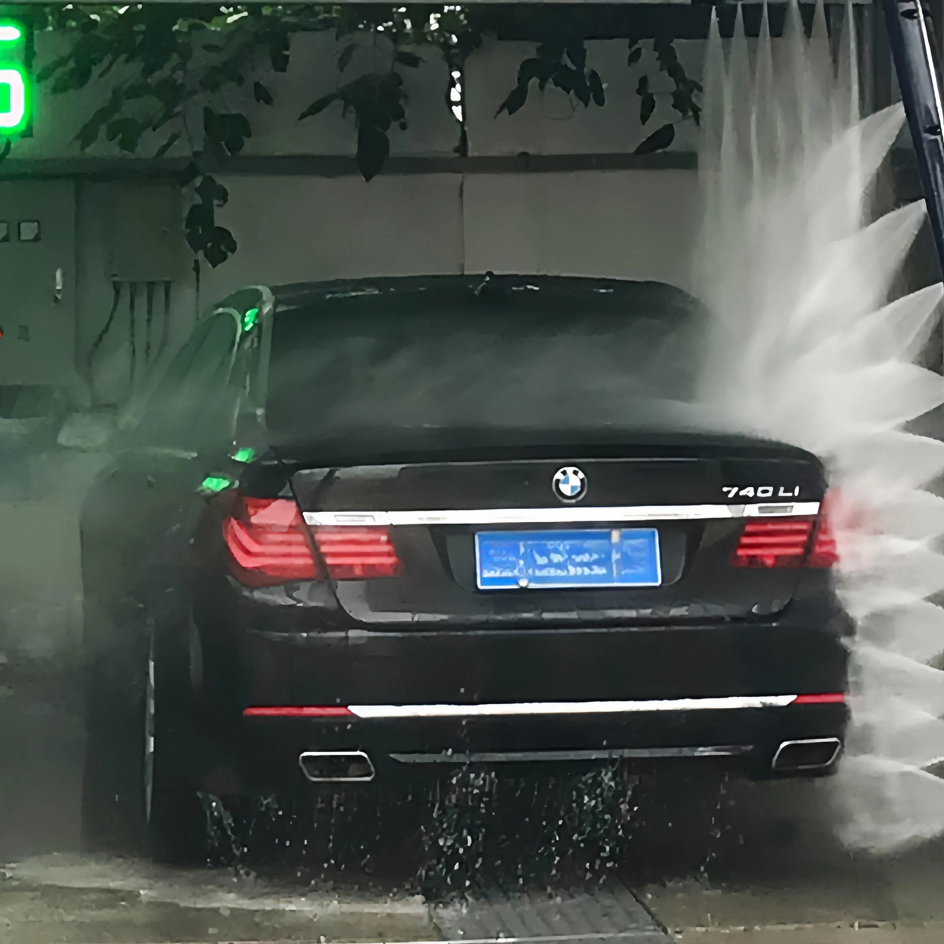 360 Máquina de Lavar Carro Inteligente e Automática com Limpeza Self Cleaning e Secagem a Ar Touchless 24 Hours*7