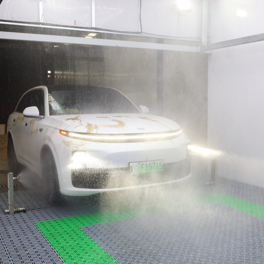 Máquina de Lavagem Automática Durável com Construção Sem Toque, Lavagem de Alta Pressão e Secagem Rápida a Ar para Uso Comercial