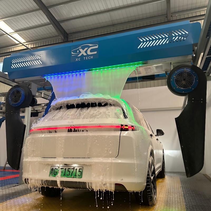 Máquina de Lavagem de Carros Automática Sem Toque de Baixo Consumo com Secador de Ar Silencioso e Estrutura Anticorrosão para Centros de Lavagem de Carros Comerciais