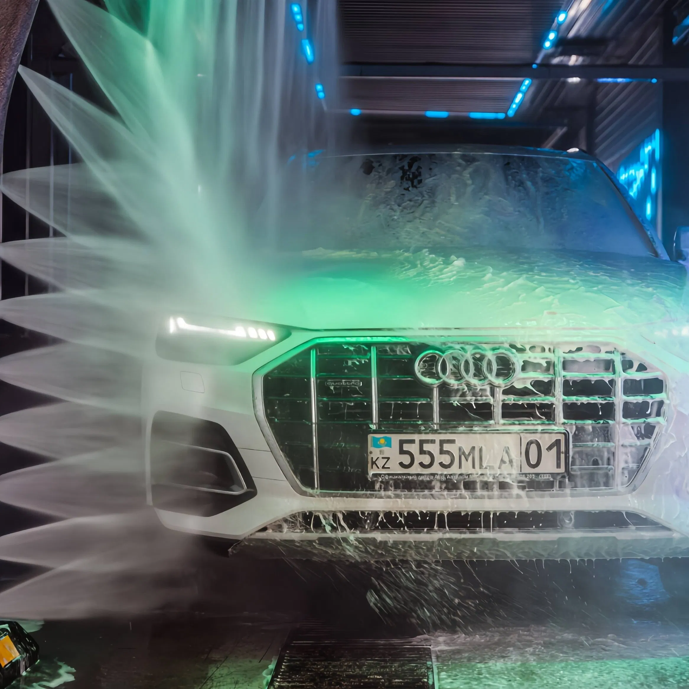 360 Máquina de Lavar Carro Inteligente e Automática com Limpeza Self Cleaning e Secagem a Ar Touchless 24 Hours*7
