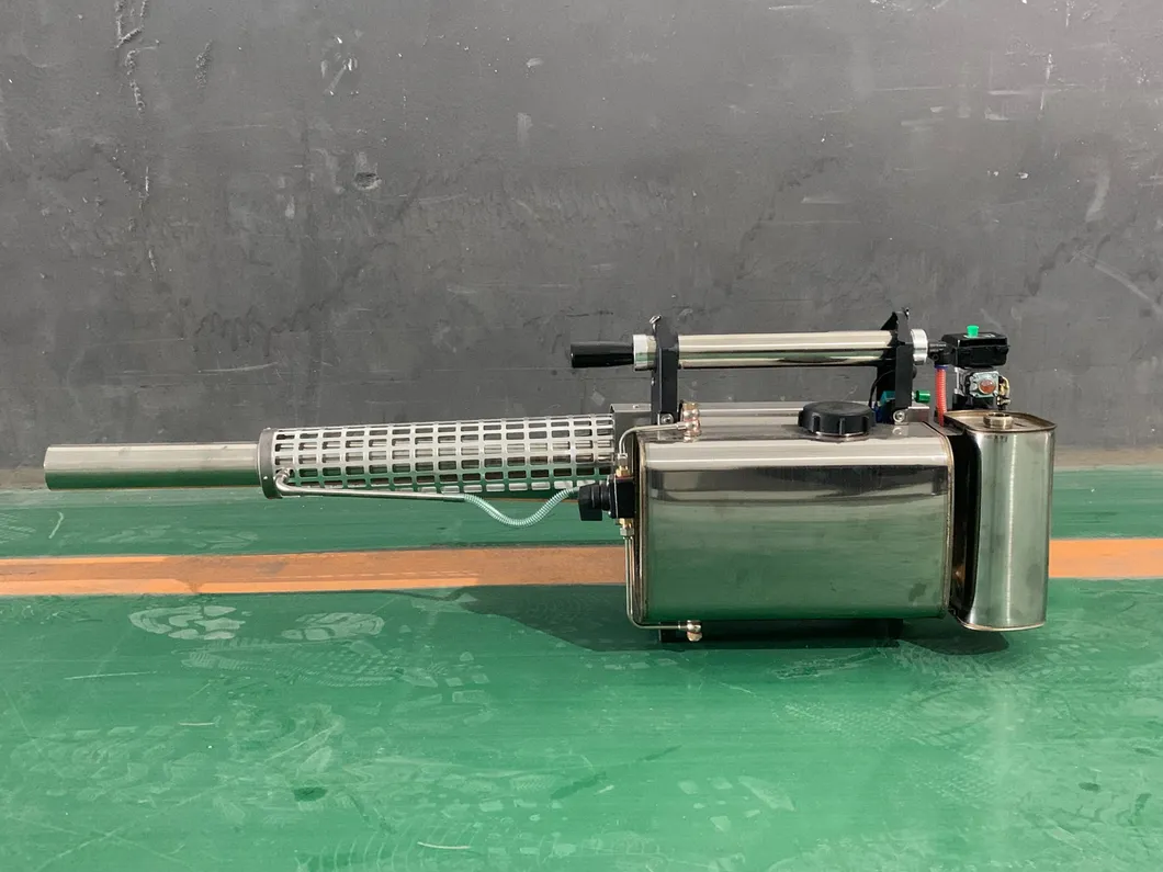 Máquina de Nebulização Térmica Portátil para Uso em Desinfecção