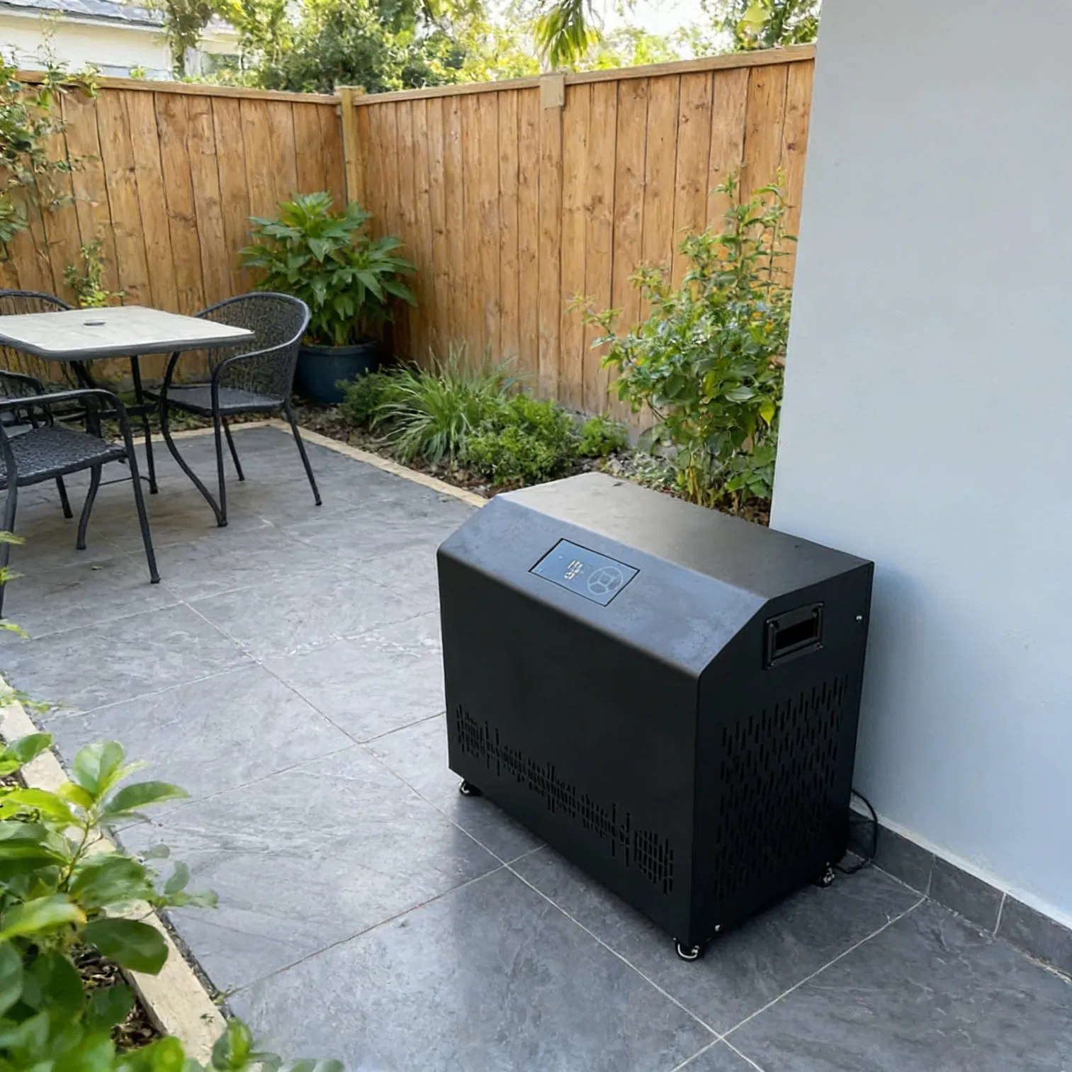 Sistema de Resfriamento de Água com Temperatura Constante Automática e Função de Desinfecção por UV
