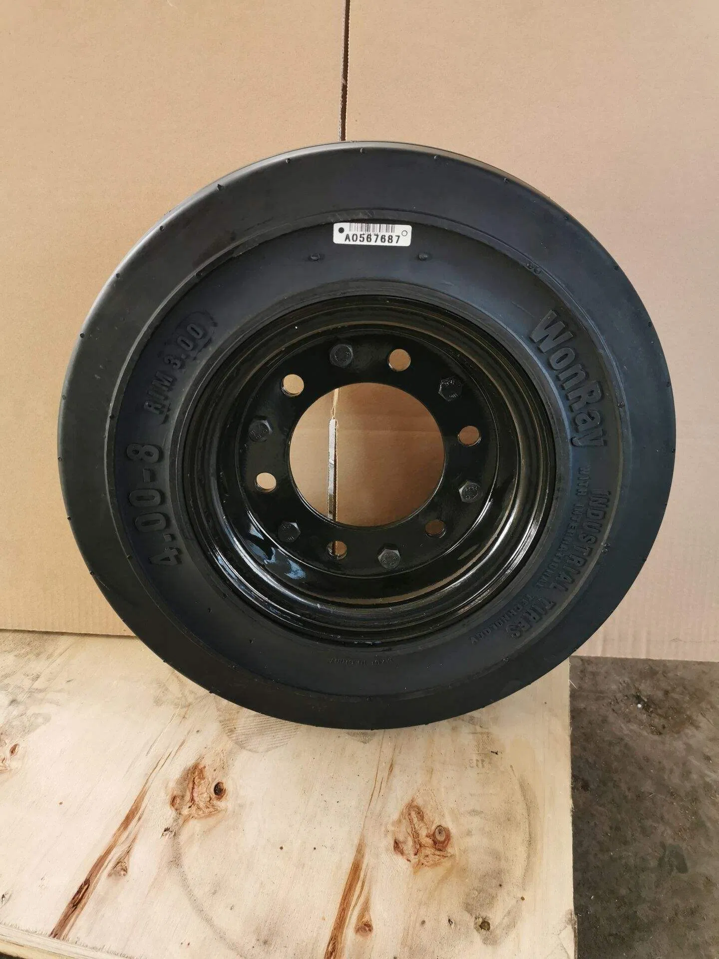 High Quality Aviation Parts Ground Support Equipments Solid Rubber Tire 4.00-8 with Rim