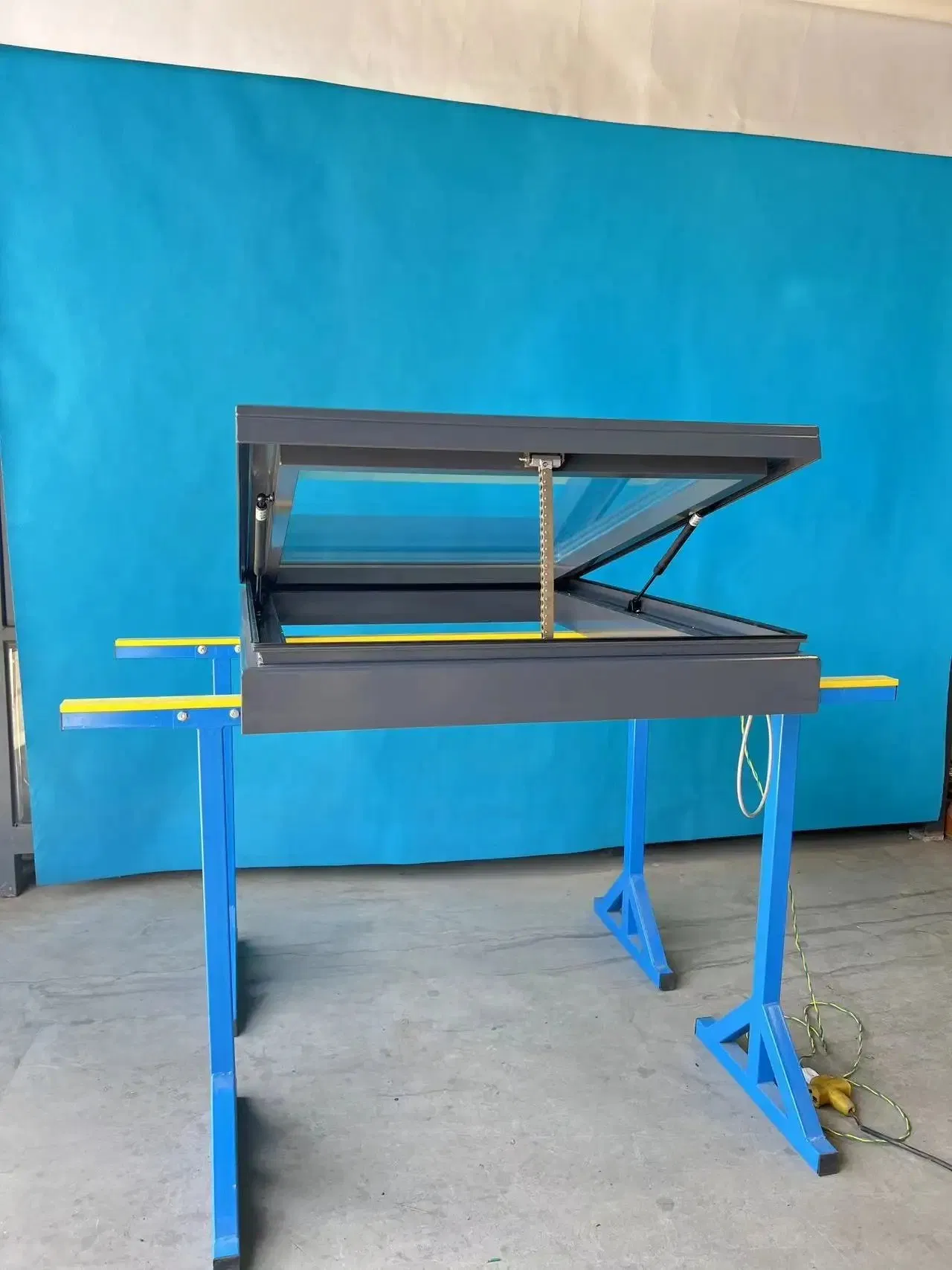 Prefabricated Steel Structure Construction/Prefab Hangar Shed Warehouse Workshop Building FRP Skylight Belt