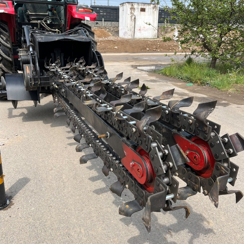 High Quality Tractor Mounted Double Shovel Ditching Machine Farmland Ditching Machine Chain Ditching Machine Manufacturer Price