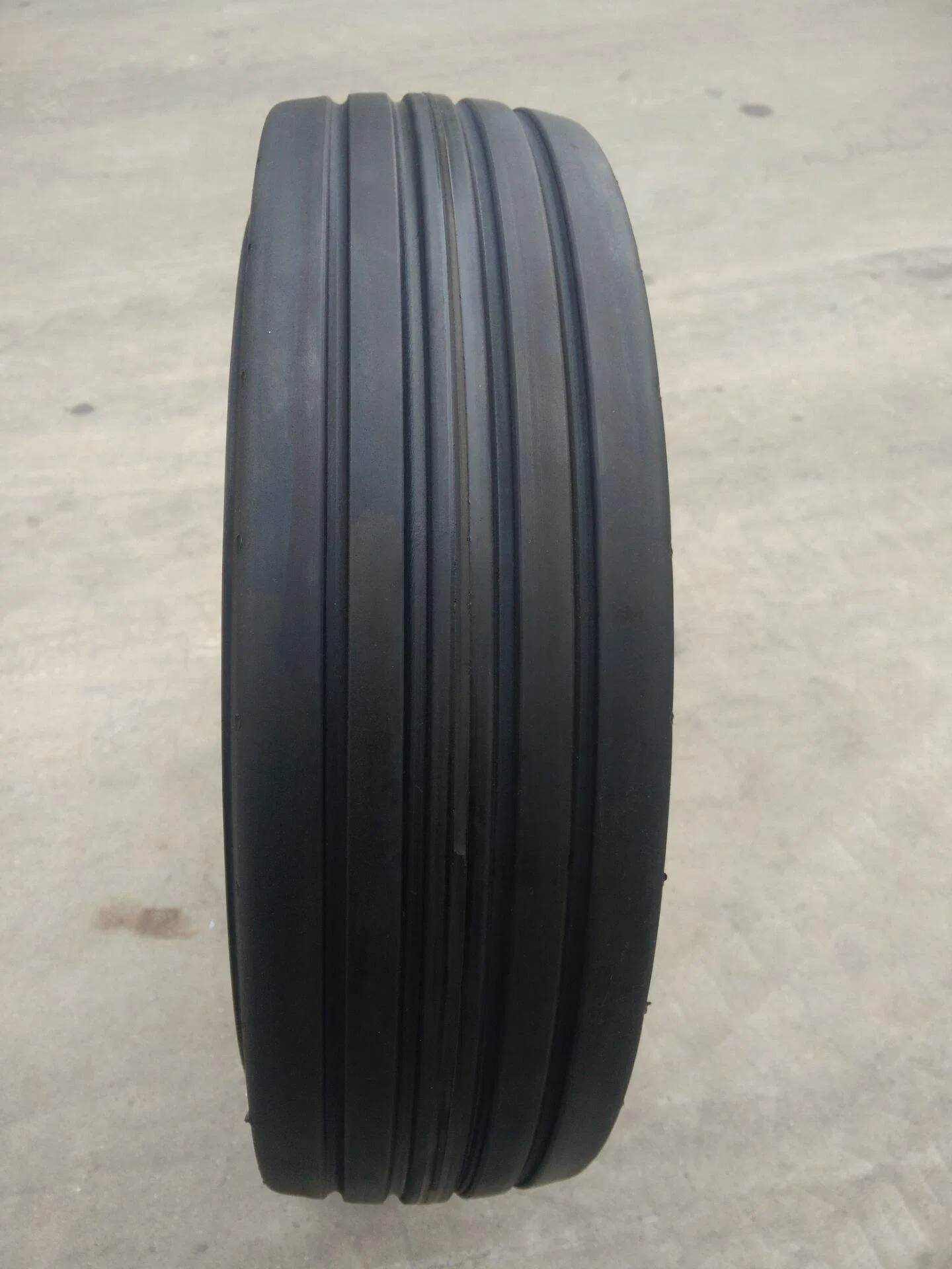 Tyre Manufacturer Ground Support Equipment Industrial Trailer Solid Rubber Tires and Wheels 400 8 3.75 8 Inch in China