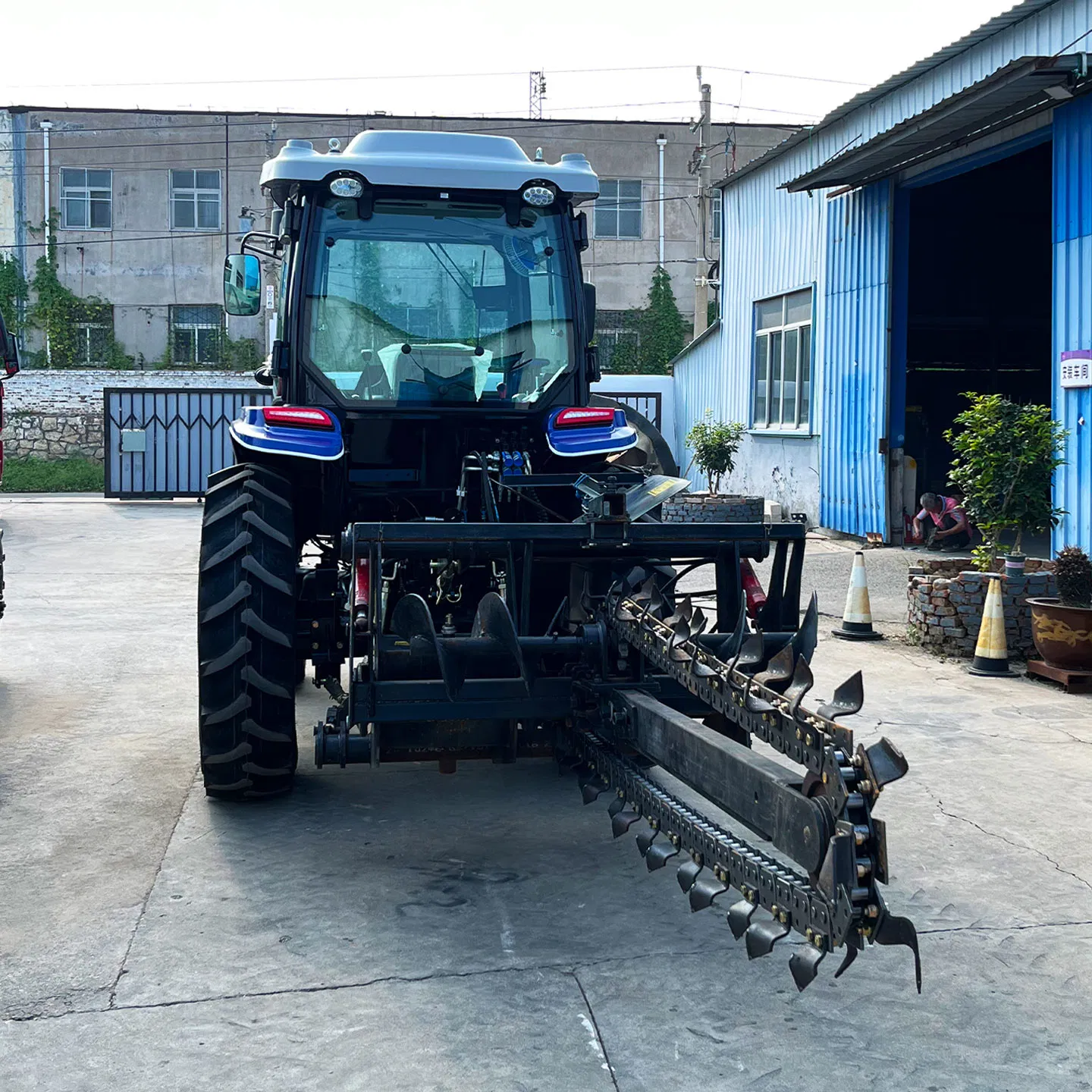 High Quality Tractor Mounted Double Shovel Ditching Machine Farmland Ditching Machine Chain Ditching Machine Manufacturer Price