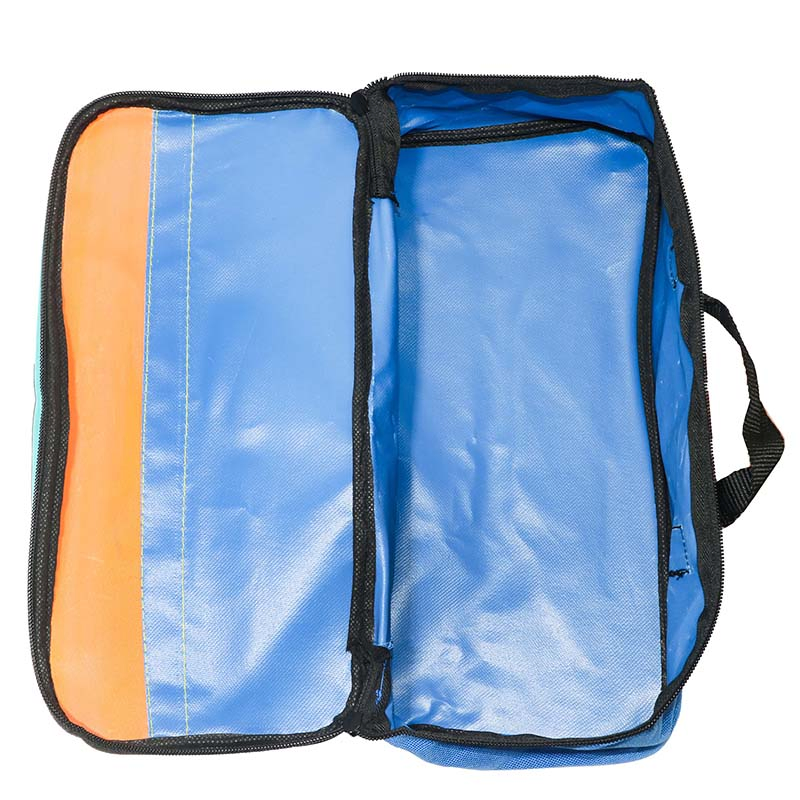 Multifunctional Survival Emergency Rescue Reflective Signal Outdoor Car Kit