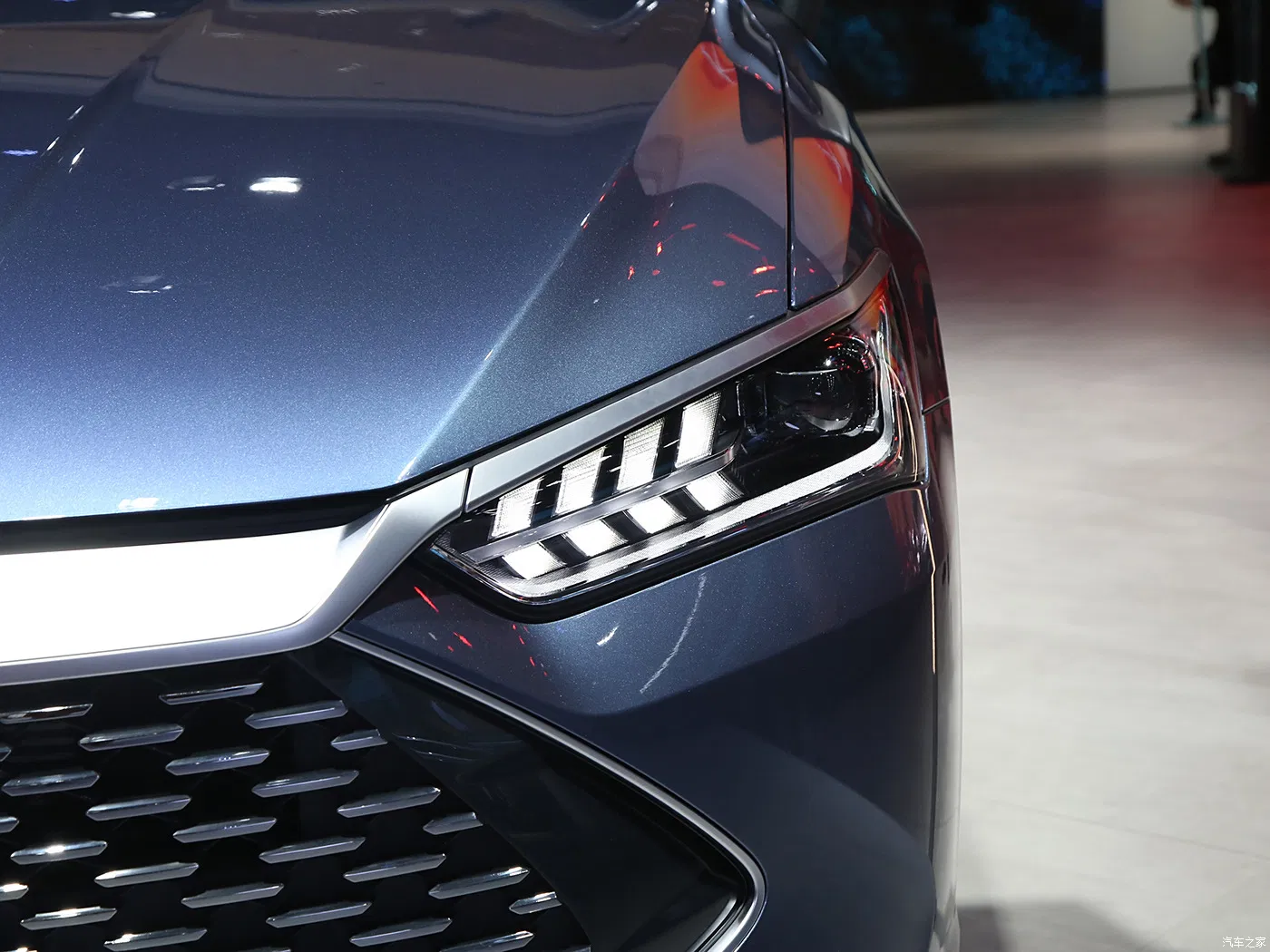 "Byd Qin Plus EV - 4765× 1837× 1515mm Dimensions, 2718mm Wheelbase, Spacious Cabin for Your Comfort