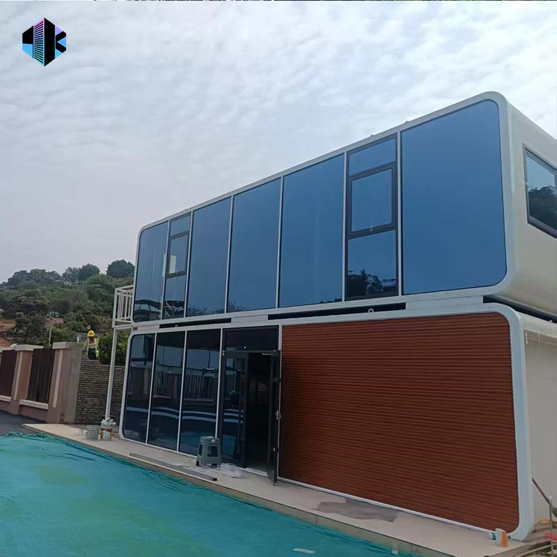 Prefabricated Apple Capsule Cabin for Instant Camp Setup and Four-Season Comfort