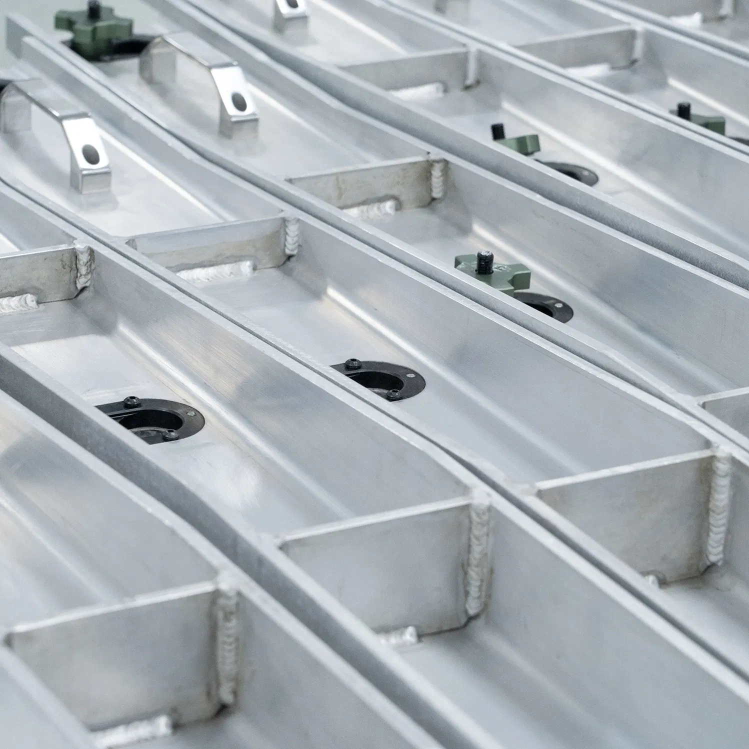 High-Precision Support Cargo Loading Aircraft Maintenance P2f Wide-Body Tools