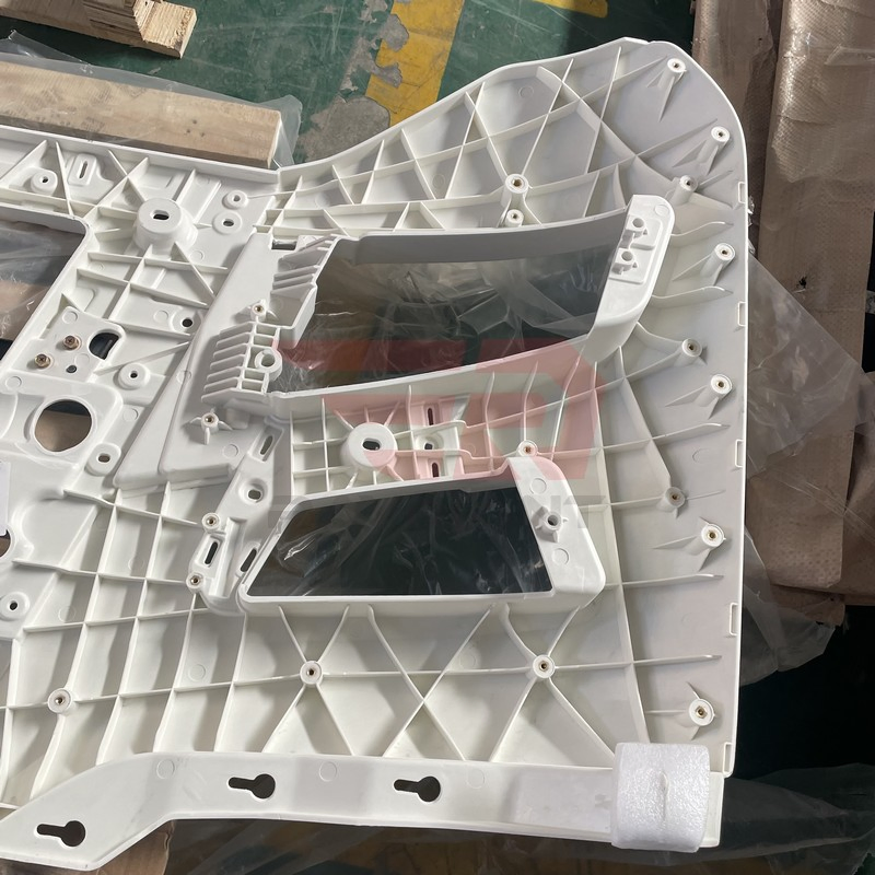 Sinotruk HOWO T5g/Sitrak C7h Para-choque Max Truck 712W416101306