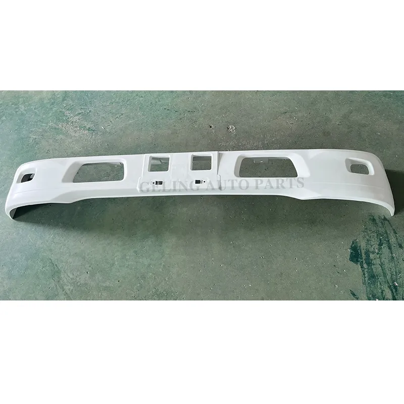 Peças de Carroceria de Caminhão Bumper Frontal Curto Branco para Isuzu 700p Npr Nkr Elf Nqr Nlr Nhr