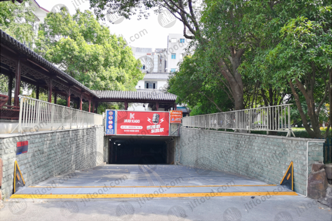 Wholesale Flip-up flood barrier for garages Manufacturer, Factory