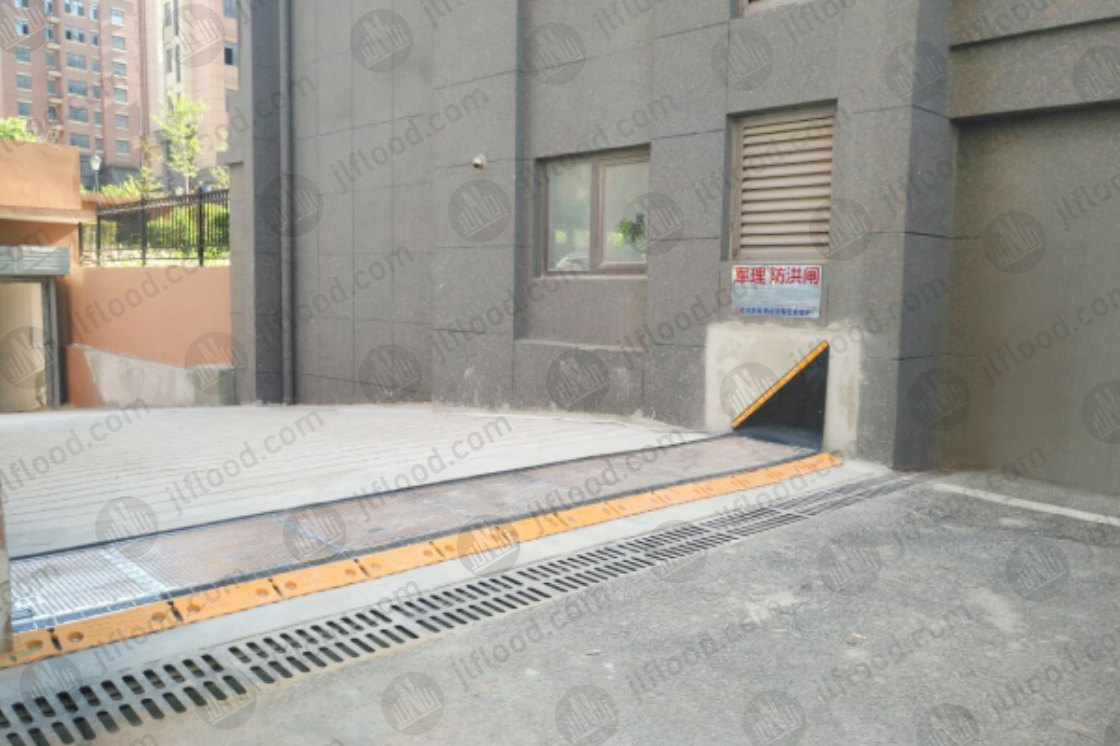 Wholesale Flip-up flood barrier for garages Manufacturer, Factory