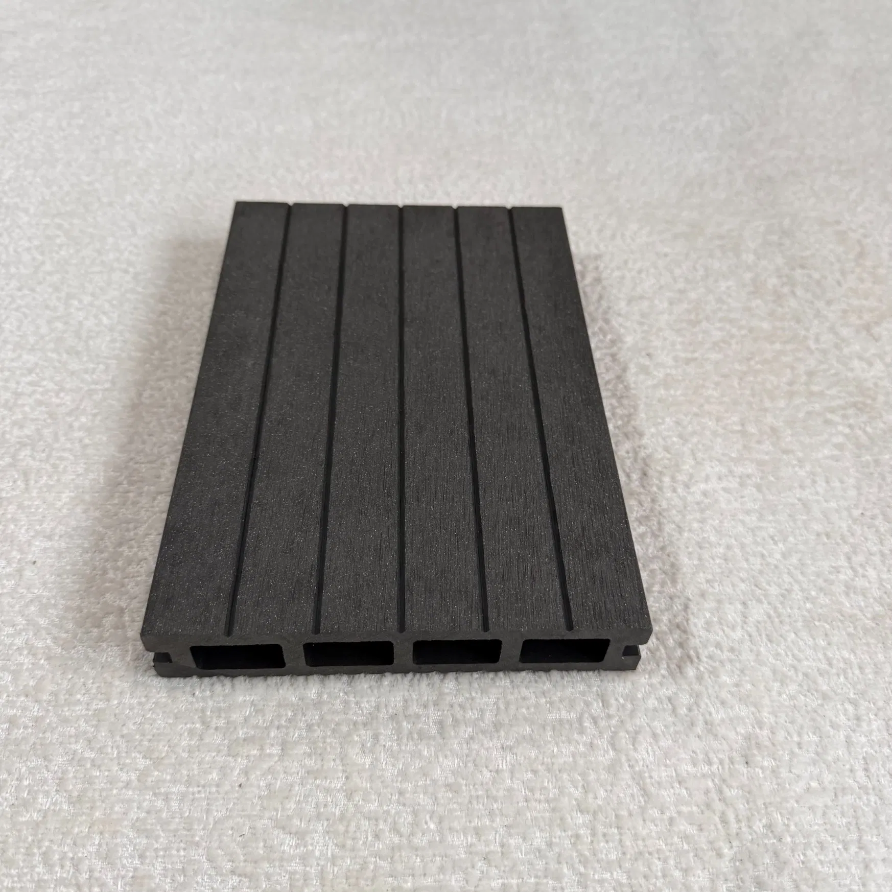 Waterproof WPC Decking Board 140X25mm Hollow Composite Decking for Outdoor Terrace