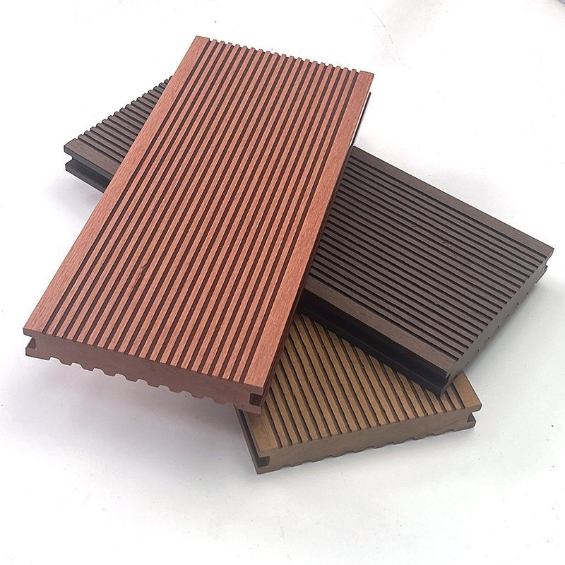 Environmentally Safe Co Extruded WPC Decking No Chemicals Decking
