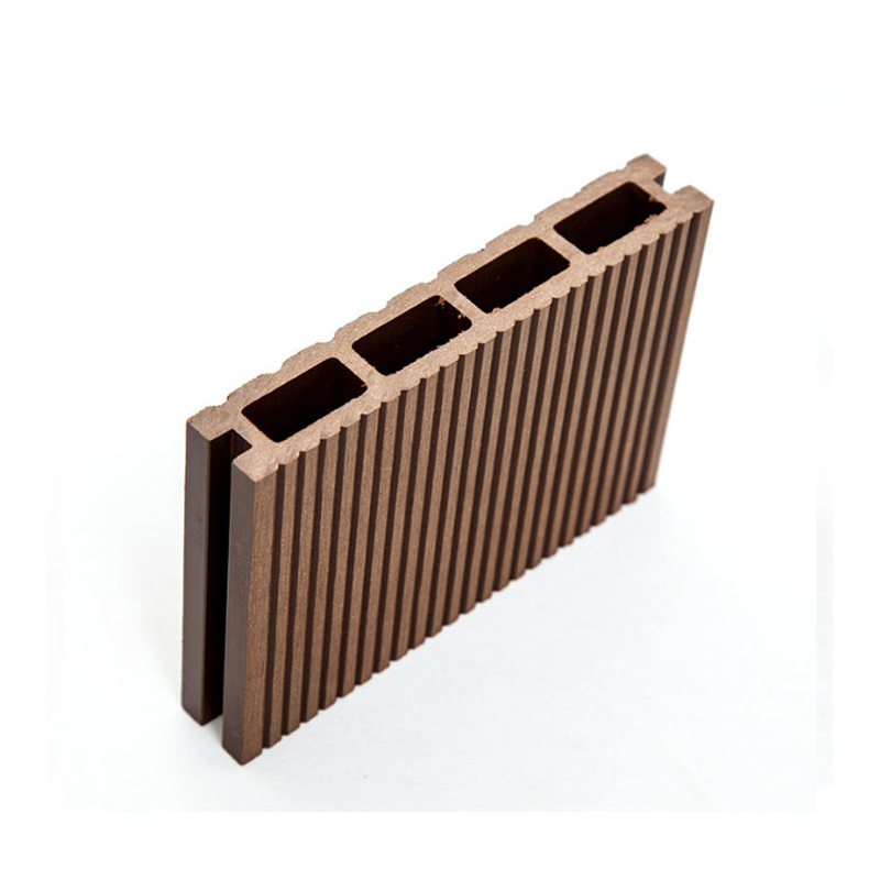 Hot Selling Popular Style Waterproof Fire Rated Wood Plastic Composite Flooring UV Rays Resistant WPC Decking Hollow Decking for Outdoor Use