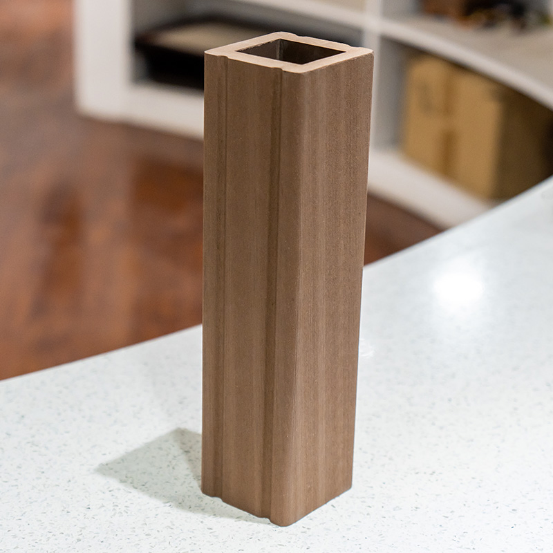 2023 Most Popular Extrusion WPC Railing Wood Plastic Composite for Garden Waterproof Railing