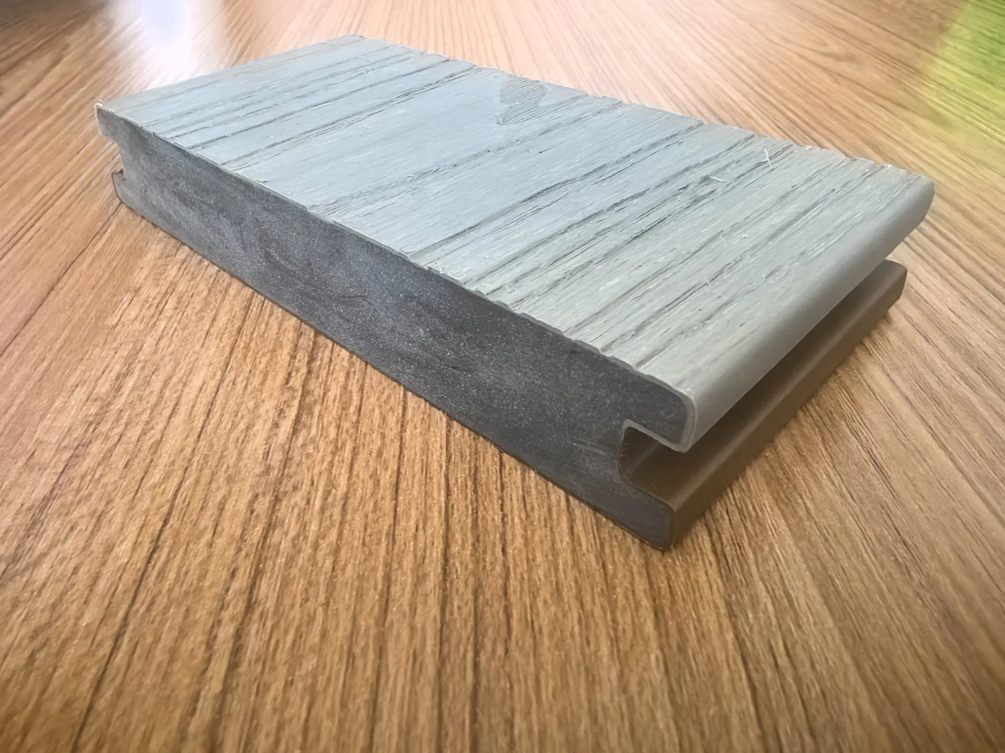 360 Degree Shield Scratch Resistant Non-Rot Co-Extruded WPC Decking