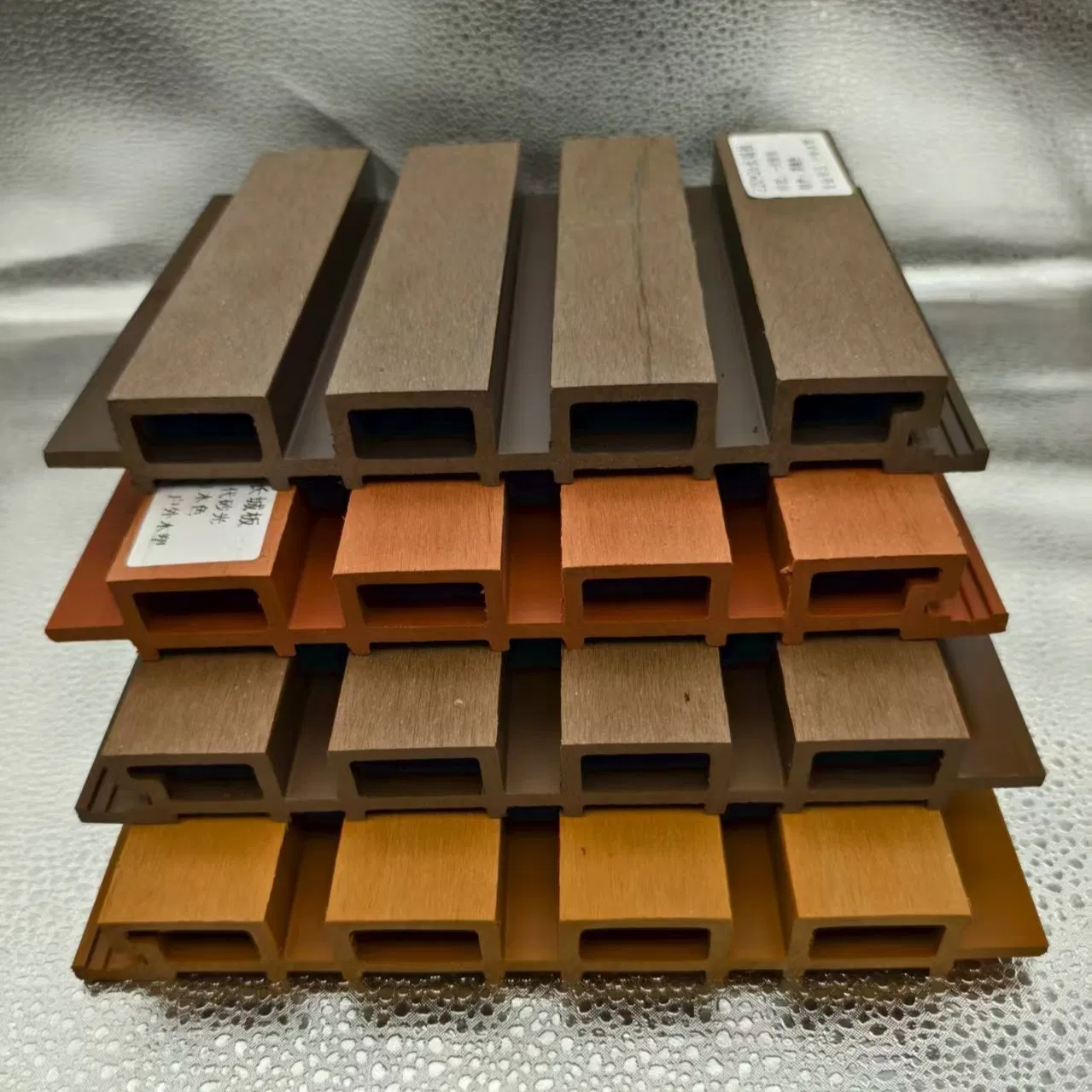 WPC Composite Flooring &amp; Railings: Fire-Resistant Grilles with Epoxy Resin Coating