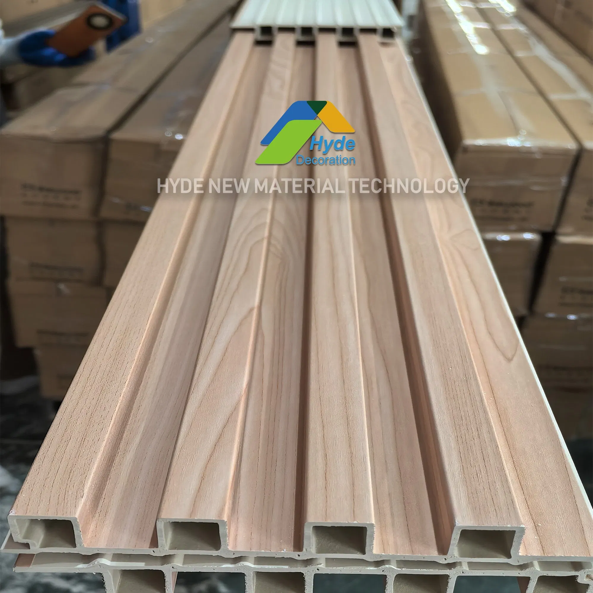 Wholesale 800~1050g /Meter Home Decor Great Wallboard Panel Lambrin WPC Wood Plastic Composite Wall Cladding for Living Room TV Feature Wall