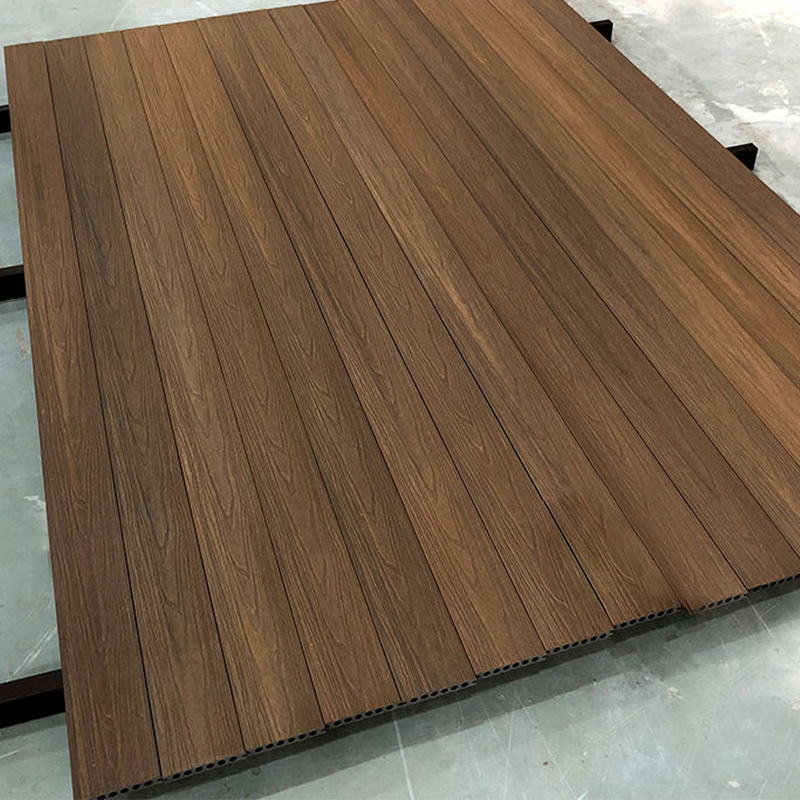 Hot Sale Low Price WPC Composite Outdoor Decking/Terrace Flooring Premium Co-Extruded WPC Decking - Weatherproof &amp; Mold-Resistant