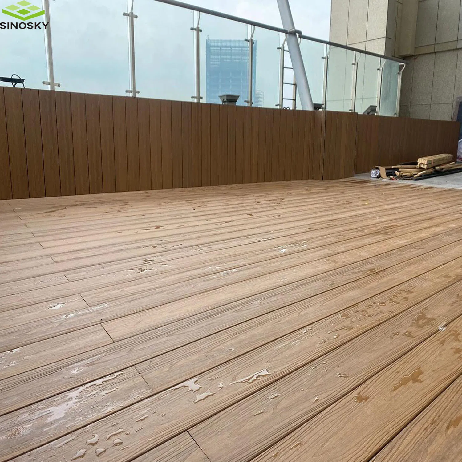 Anti-Slip Anti-Fade Anti-Mold WPC Panel Decking for Swimming Pool/Poolside