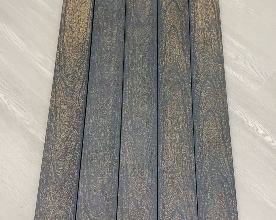 2025 New Hollow WPC Wood Plastic Composite Outdoor Bi-Color Colorful Deck