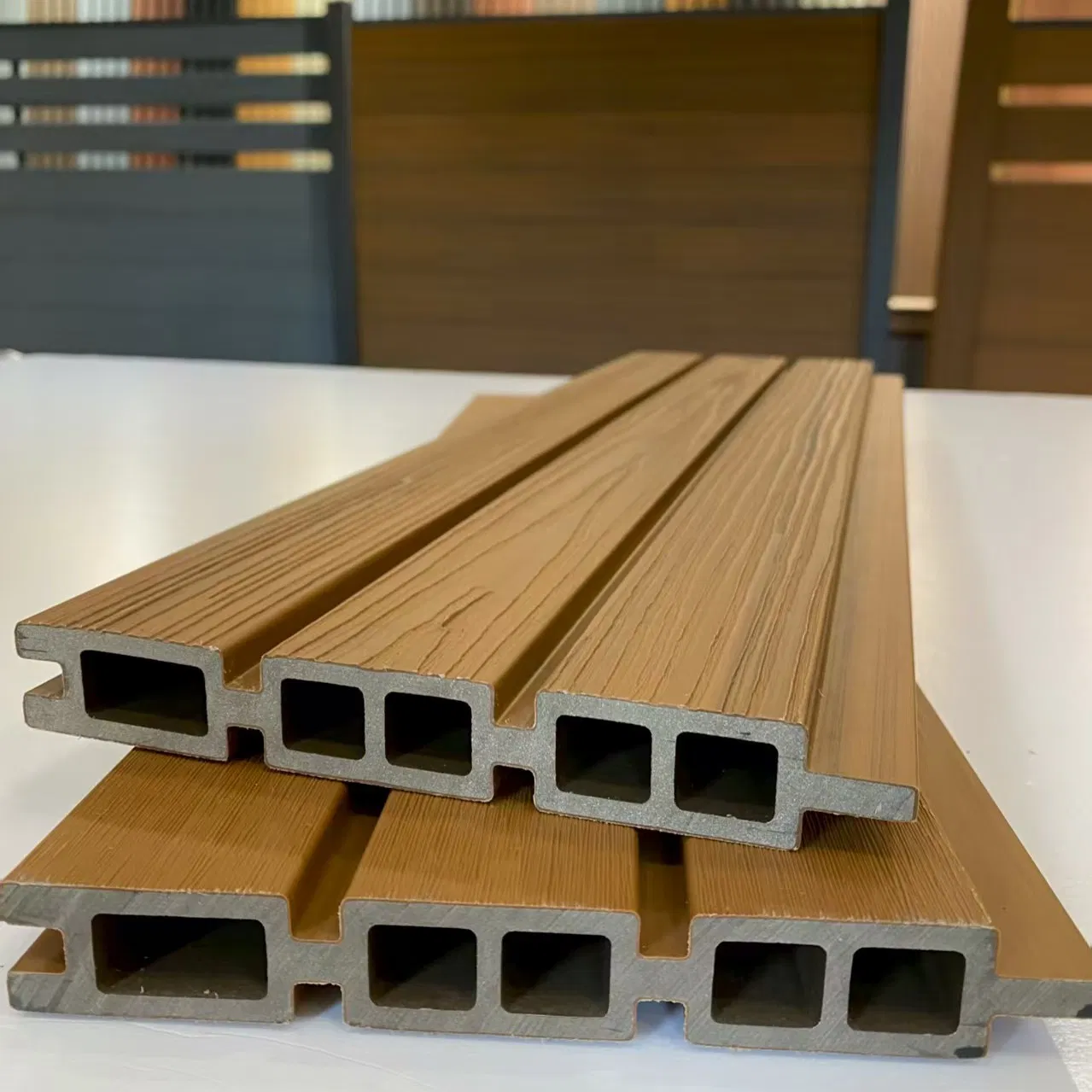 WPC Composite Flooring &amp; Railings: Fire-Resistant Grilles with Epoxy Resin Coating