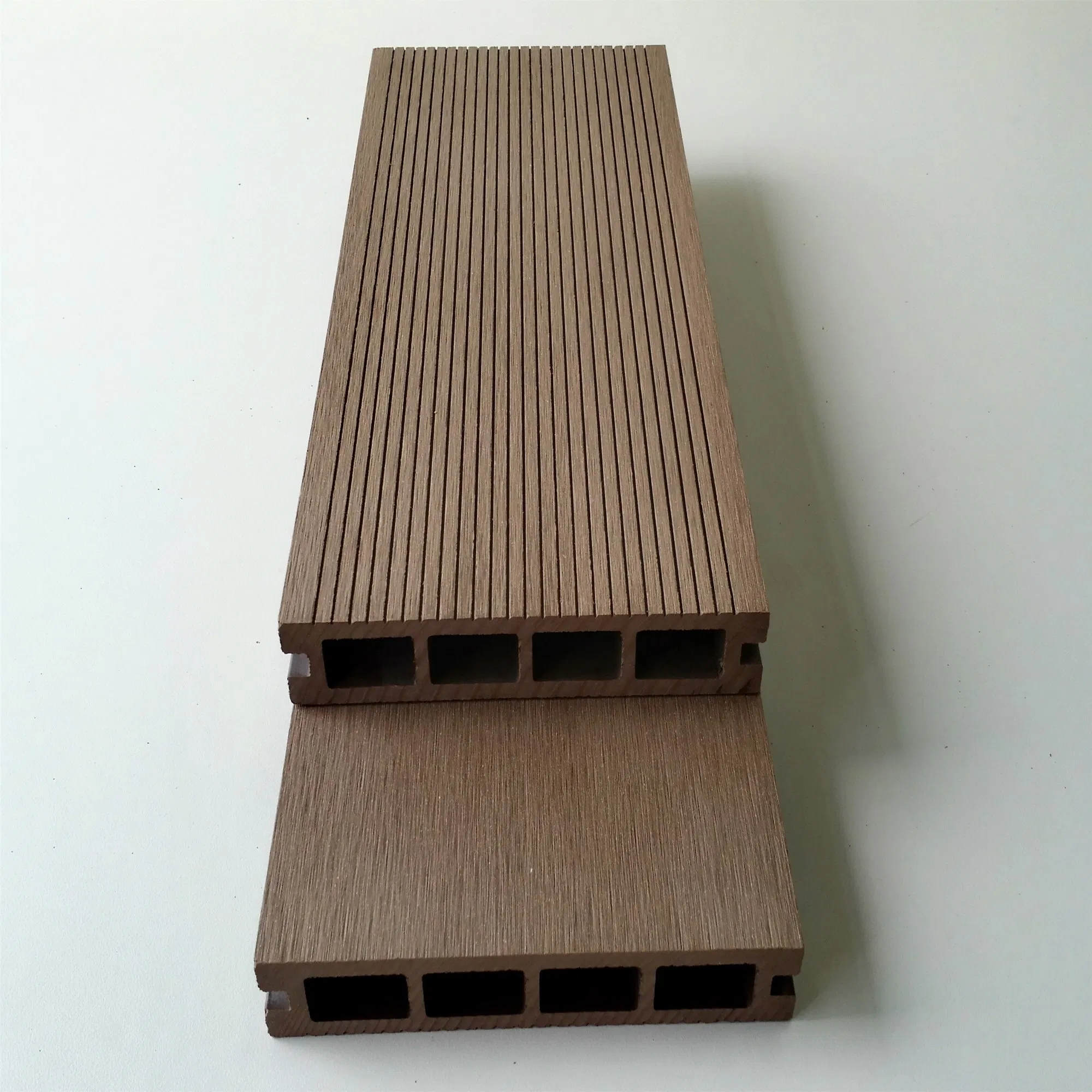 New Design Solid WPC Decking Hard Wearing Co-Extrusion Composite Deck
