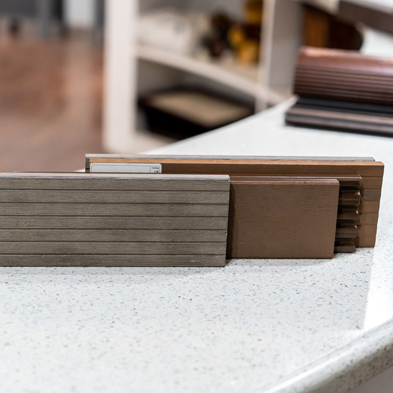 2023 Hot Sales Easy Installed Wood Plastic Composite WPC Decking WPC Railing Wooden Tube