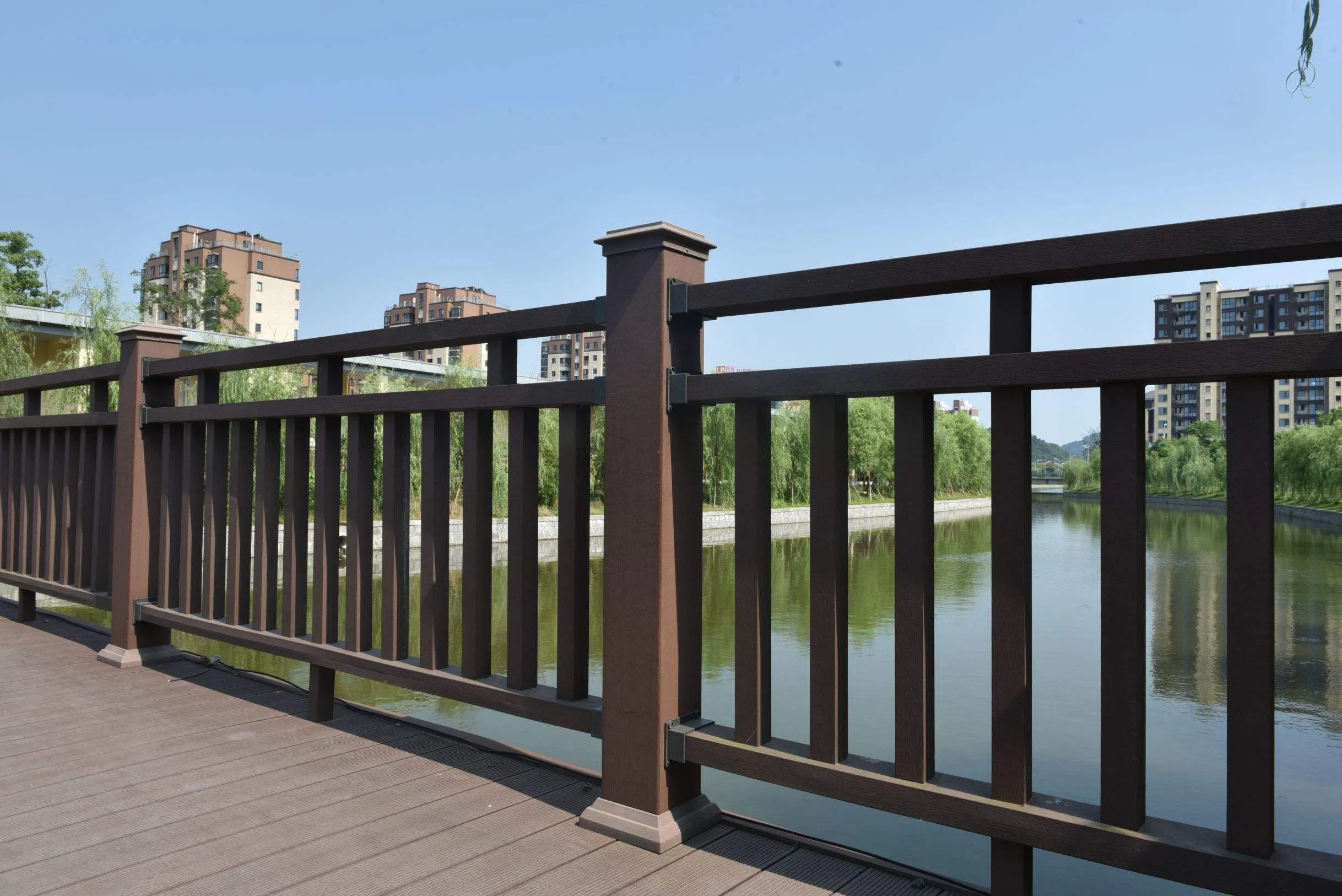 Wood Plastic Composite Balcony Railing for Decking Banister Outdoor Garden Home