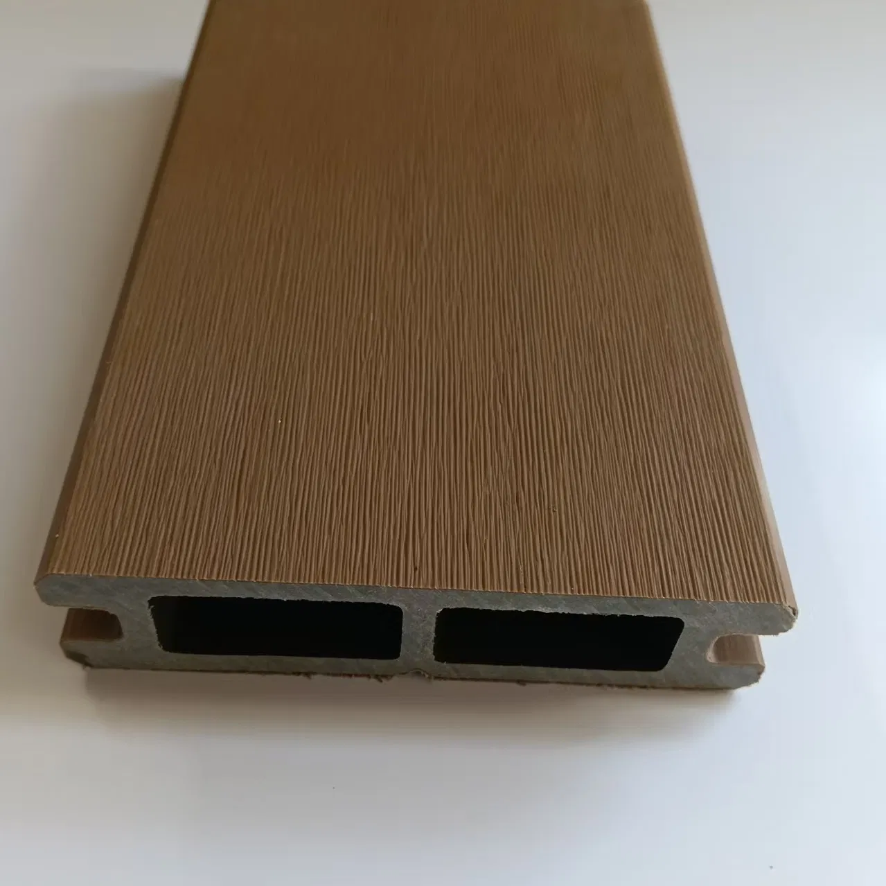 High-Quality WPC Flooring From Chinese Factory - 2.0mm Silent and Waterproof Indoor PVC/Spc Vinyl Floor Tiles