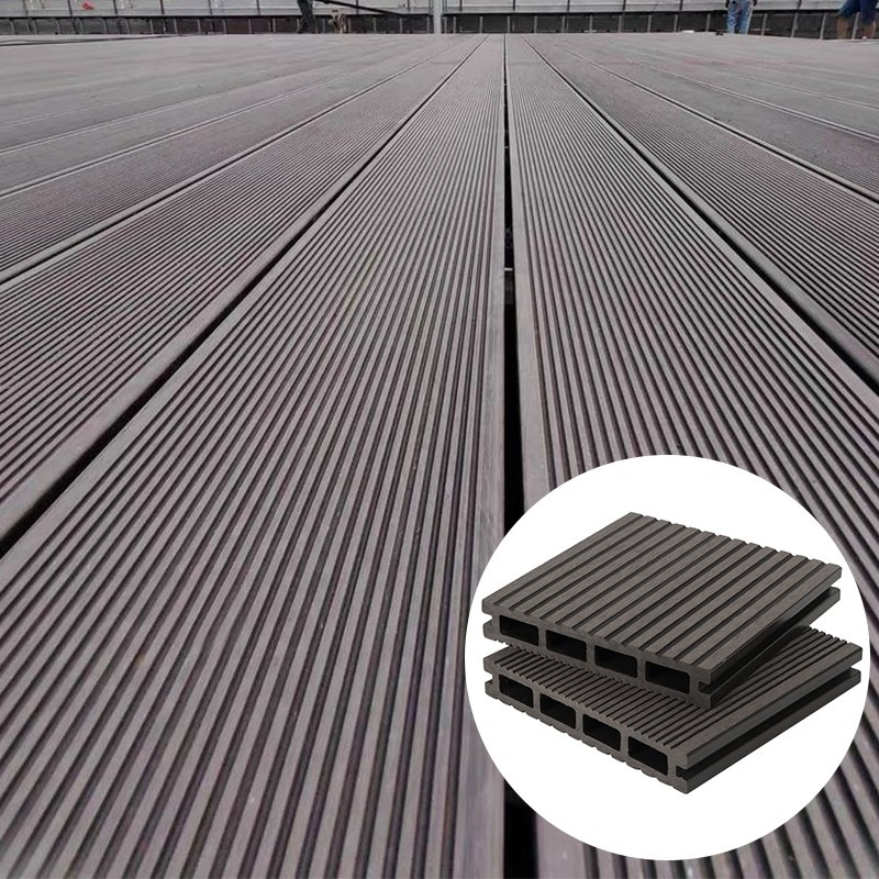 Hot Selling Popular Style Waterproof Fire Rated Wood Plastic Composite Flooring UV Rays Resistant WPC Decking Hollow Decking for Outdoor Use